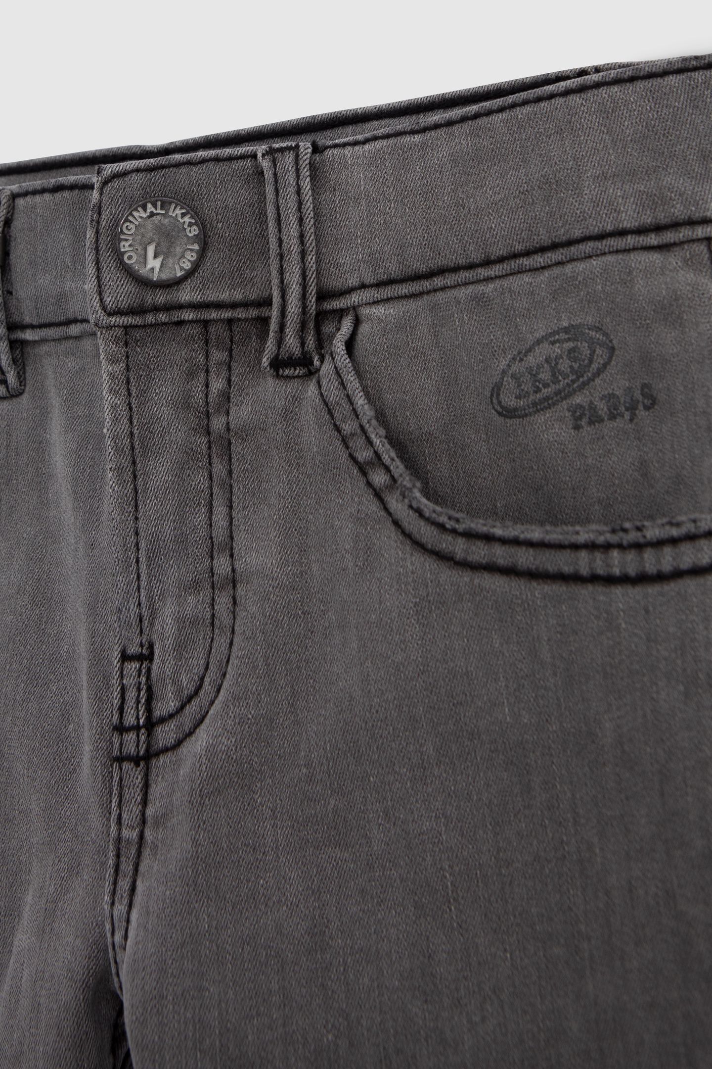 BOY’S GREY SLIM JEANS WITH BADGE AND JACRON LIGHTNING 5