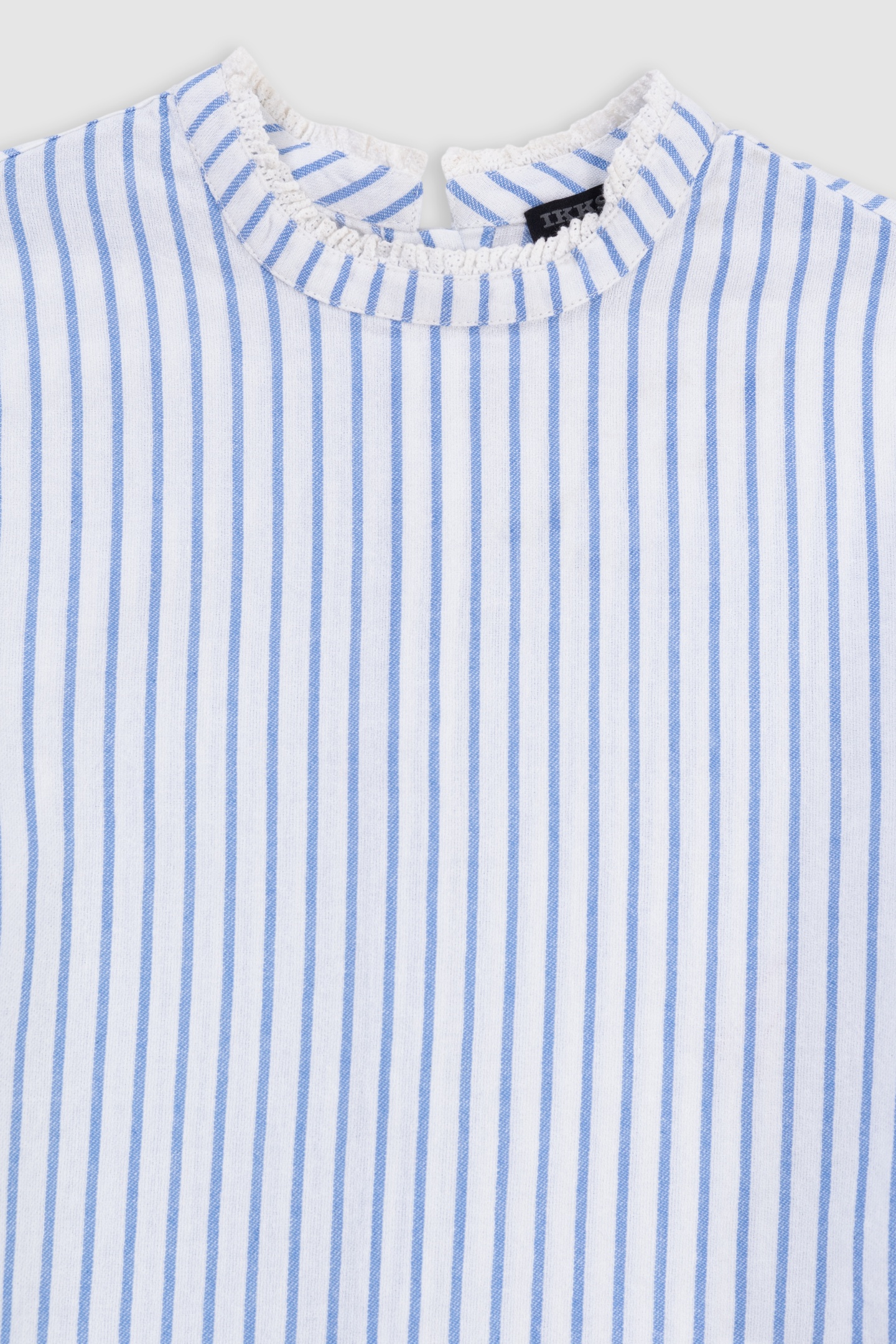 BLUE STRIPED BLOUSE WITH LACE COLLAR AND BASQUE 4