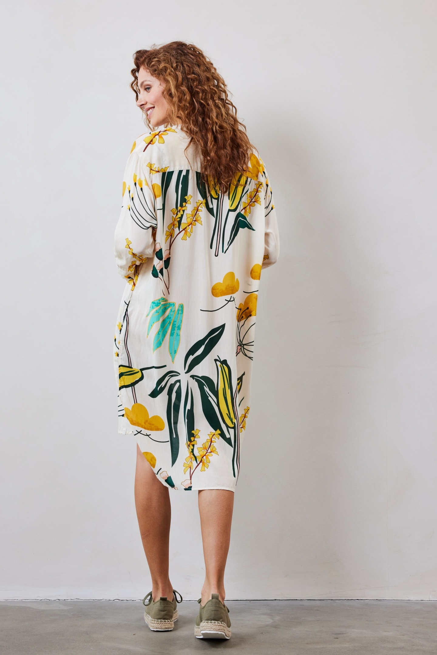 TUNIC DIARY IN OFFWHITE WITH SUNSHINE PRINT. 2
