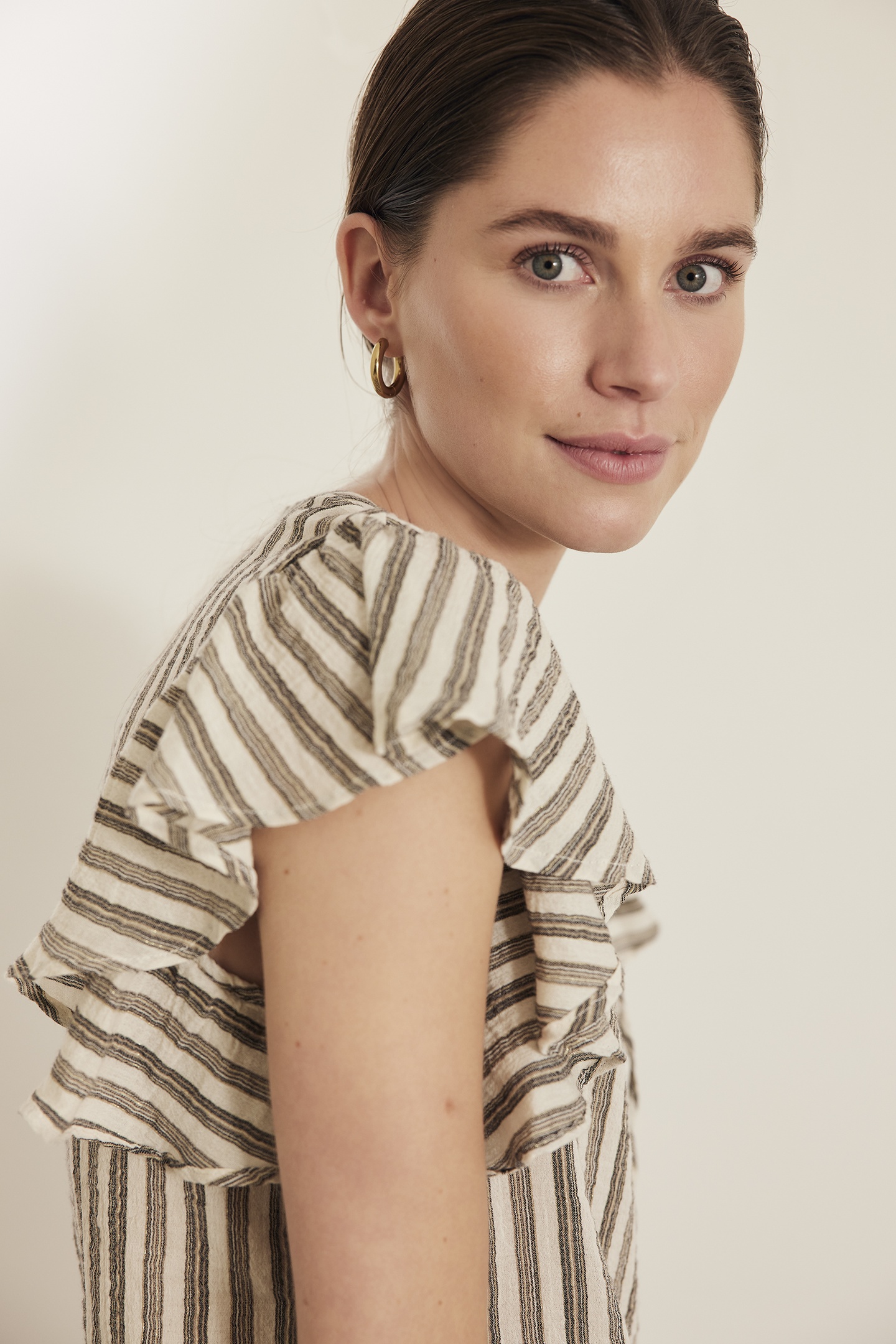 SCARLETT TOP GRAPHITE 10