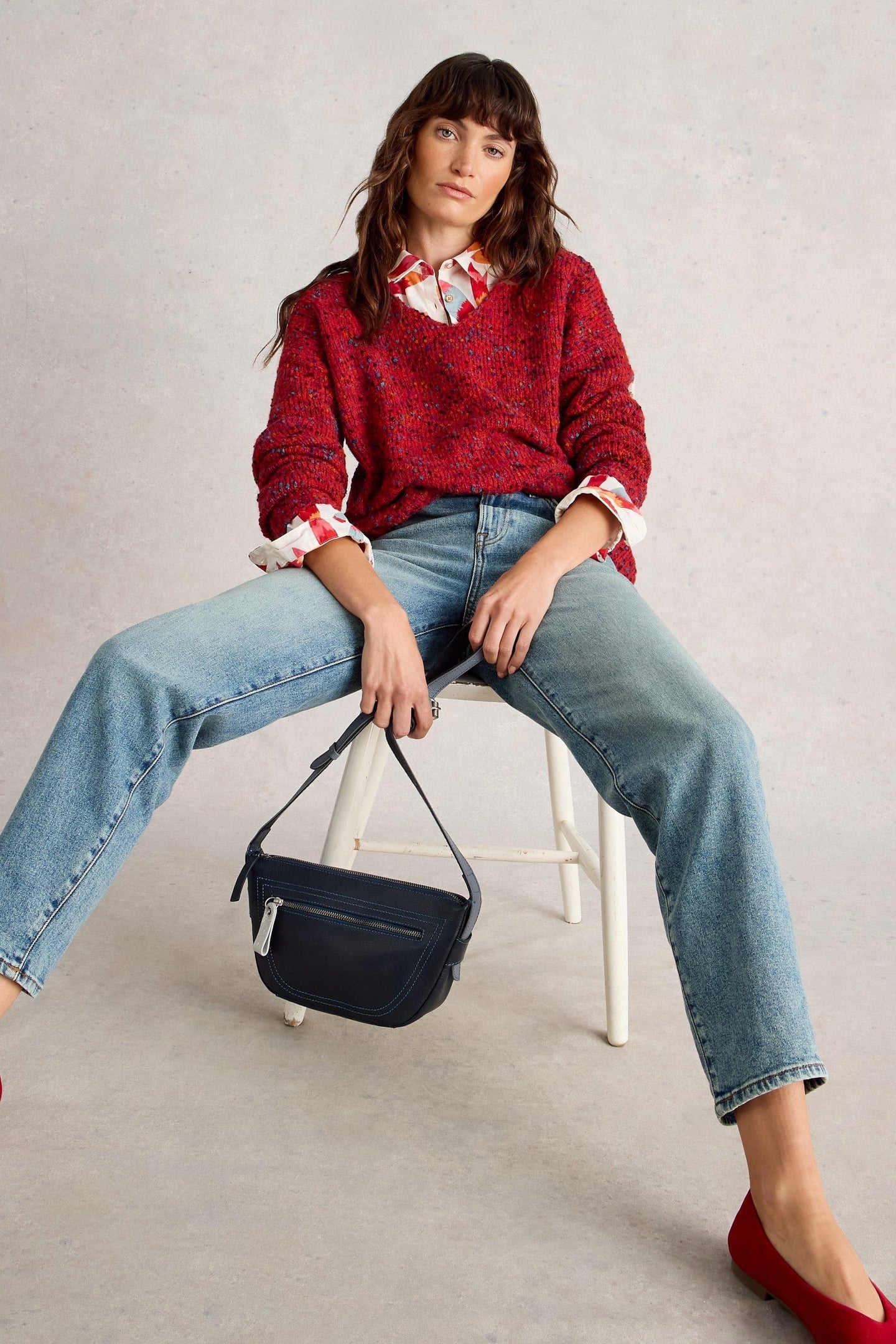 TEXTURE V NECK MID RED 1