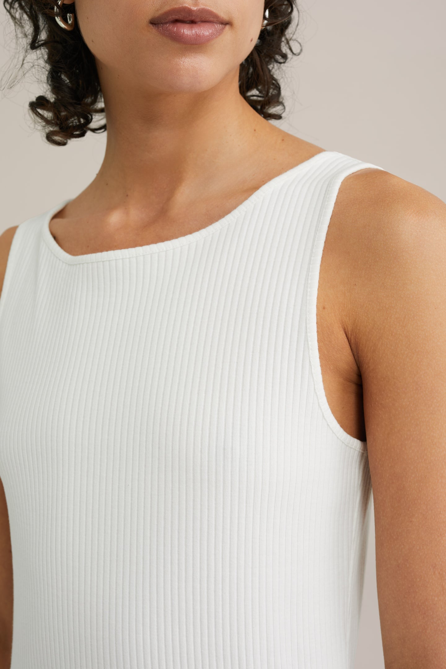 DRESS MID LENGTH WHITE 5