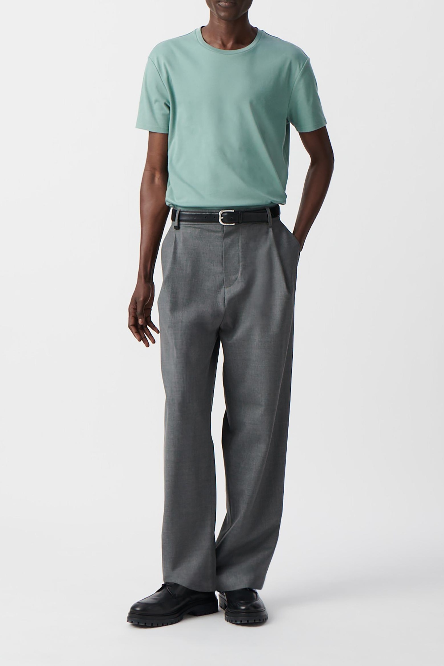 CONCRETE ABSOLUTE DRY T-SHIRT 1