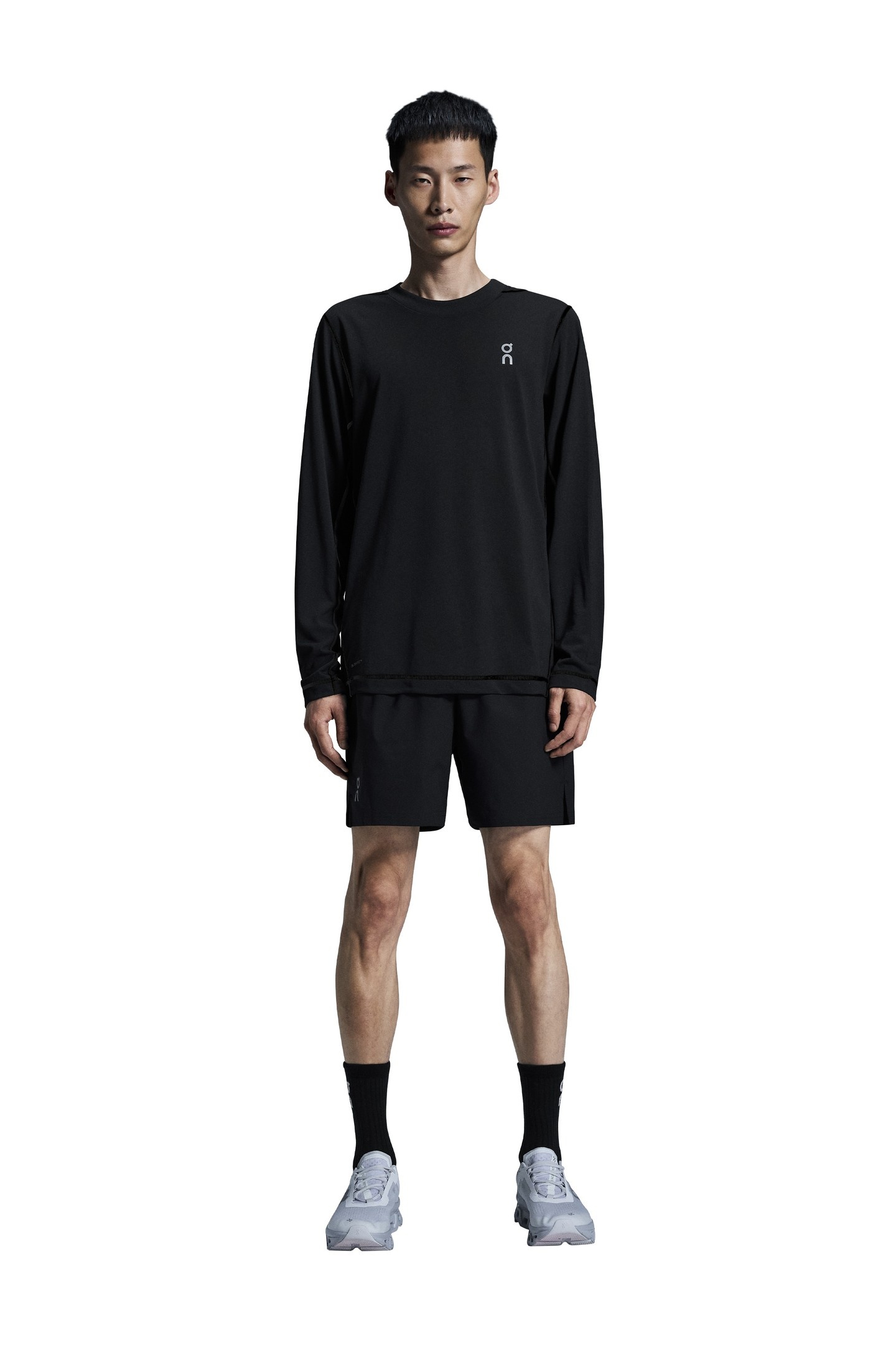 TRAIN LONG-T GRAPHIC 1 M BLACK 5