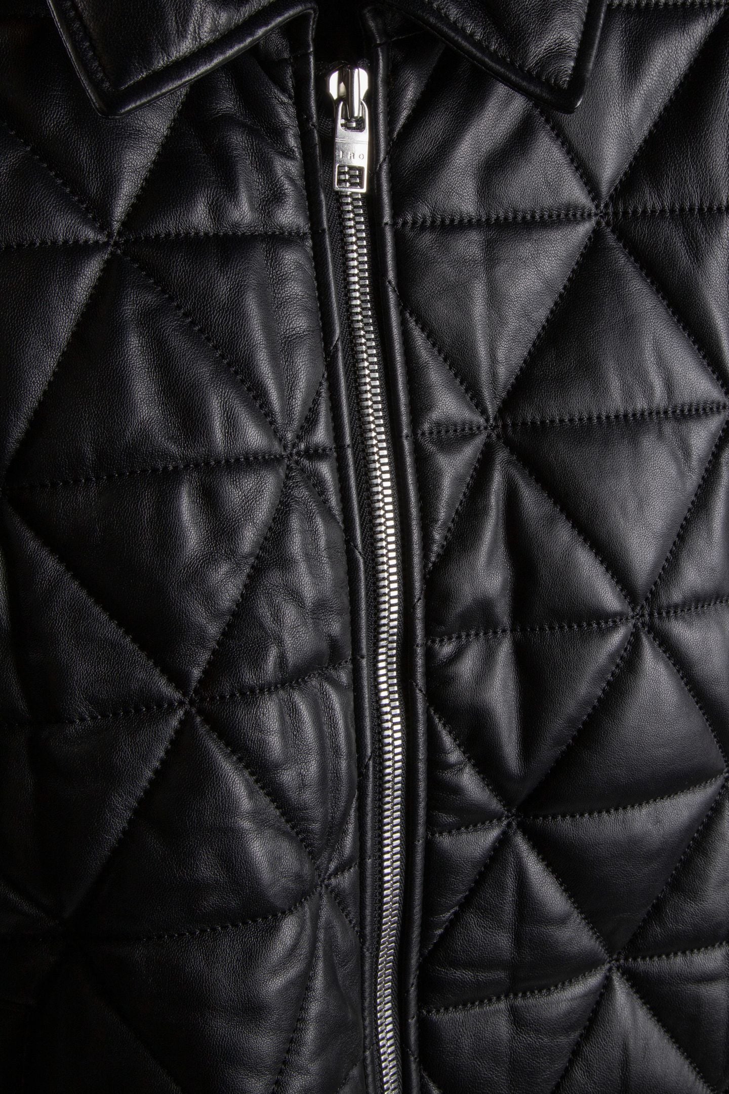 AADEL OUTERWEAR BLACK 4