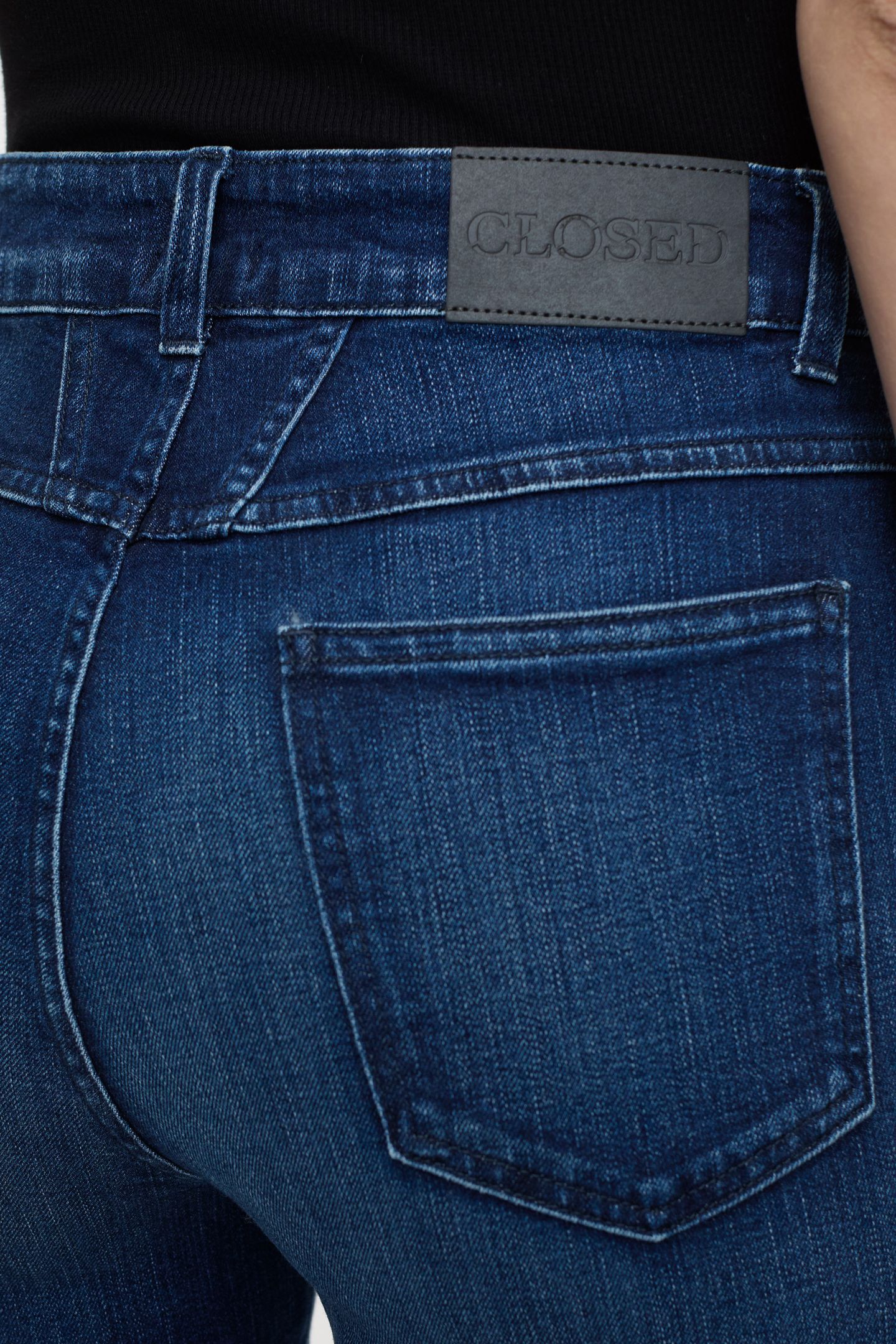 PEDAL PUSHER JEANS DARK BLUE 10