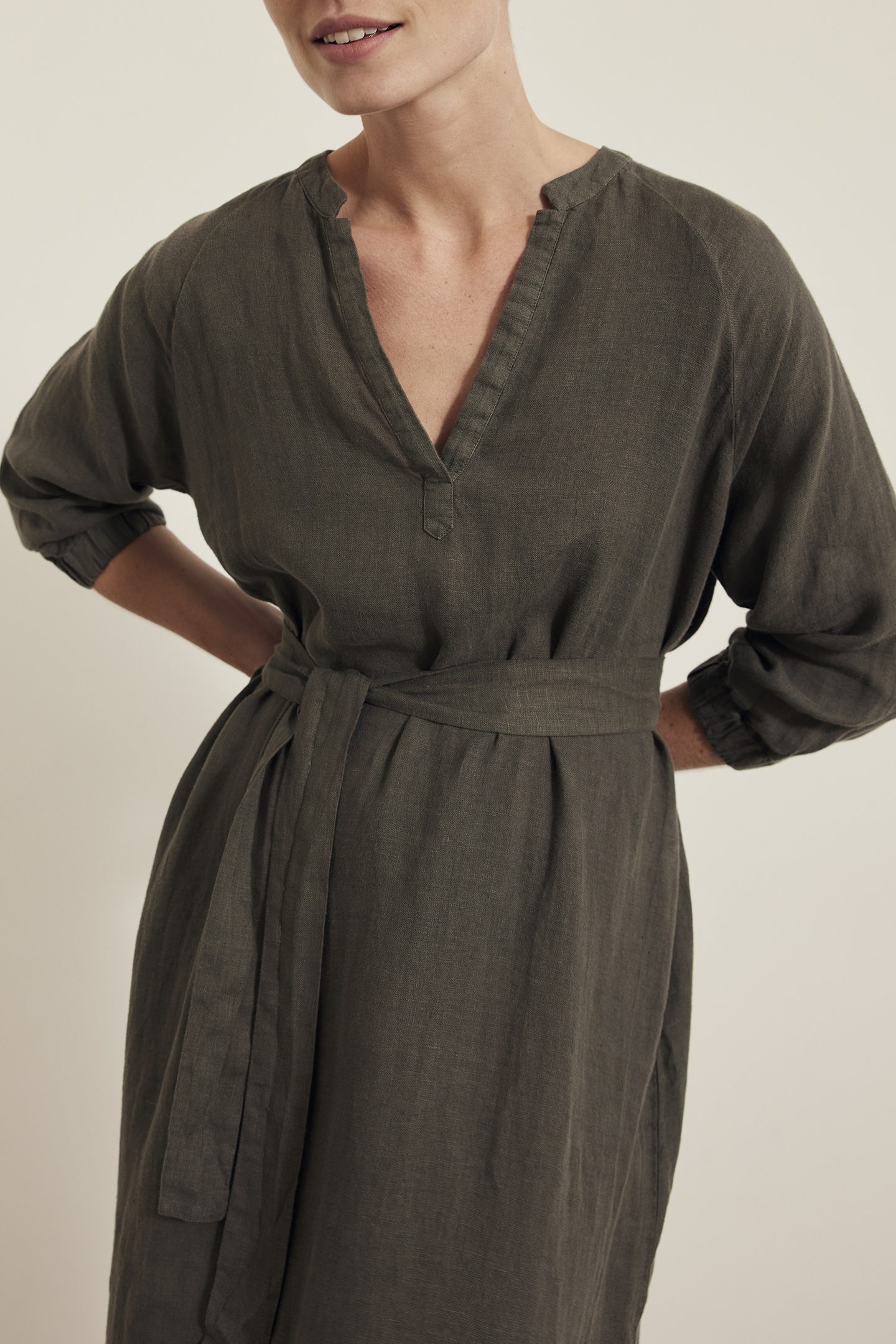 KIARA DRESS GRAPHITE 3