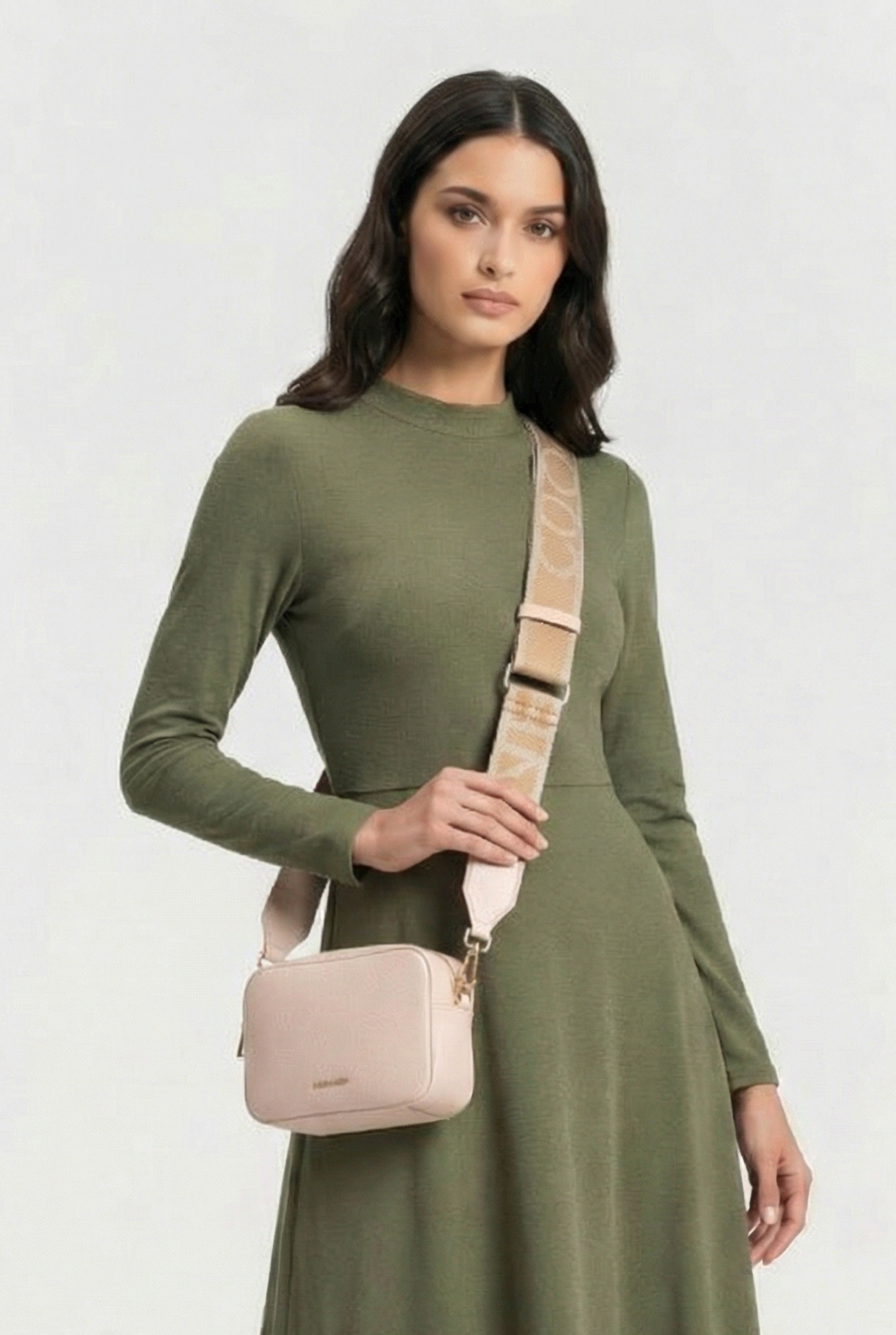 CROSS BODY BAG IN LEATHER 1