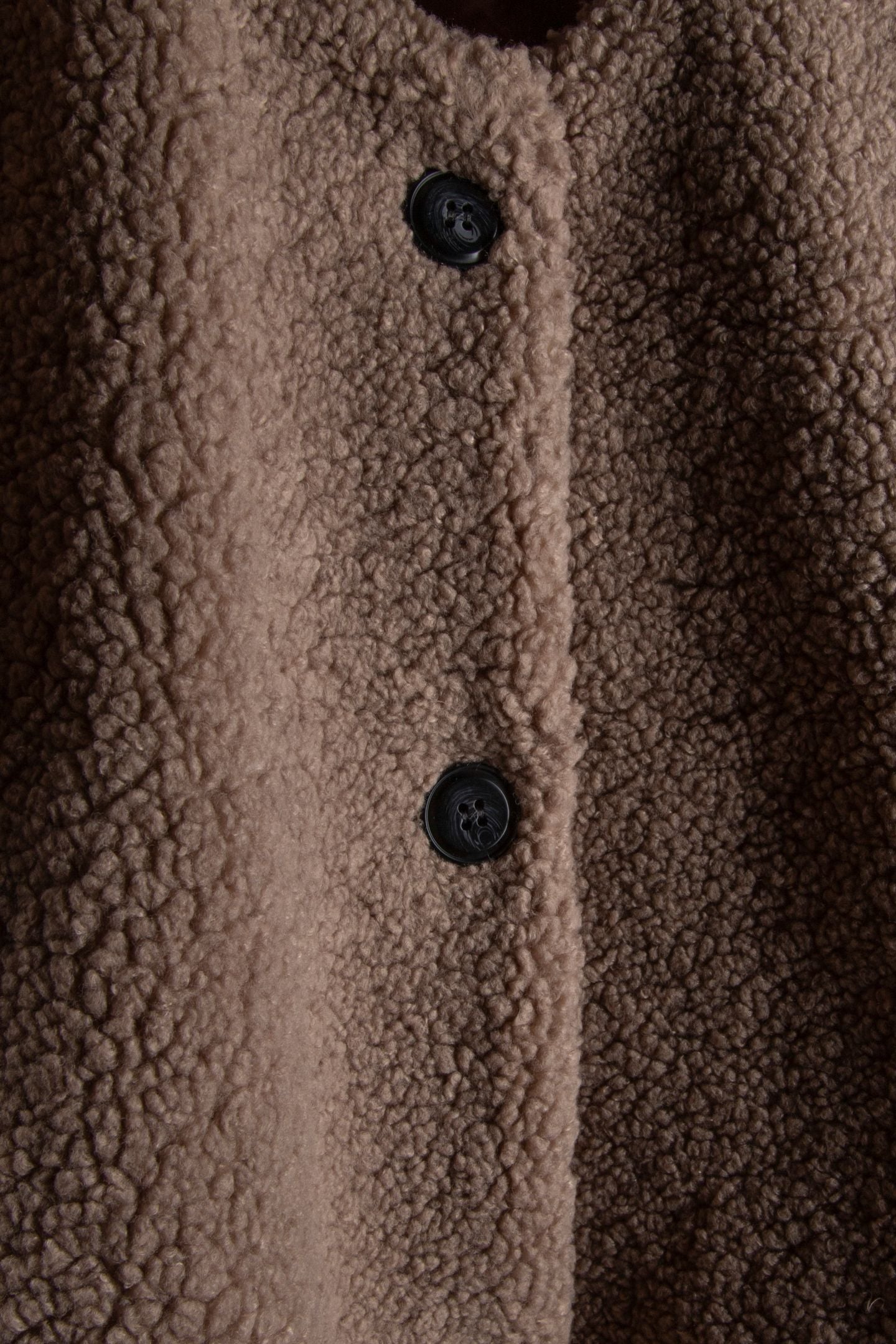 BORG GILET DARK NATURAL 3