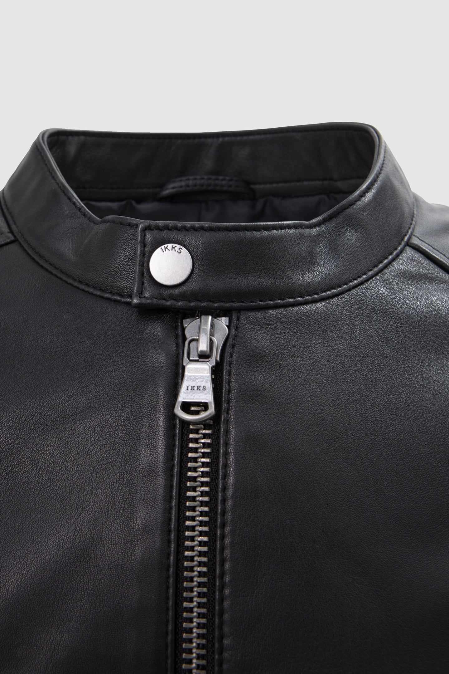 BLACK LEATHER JACKET 12