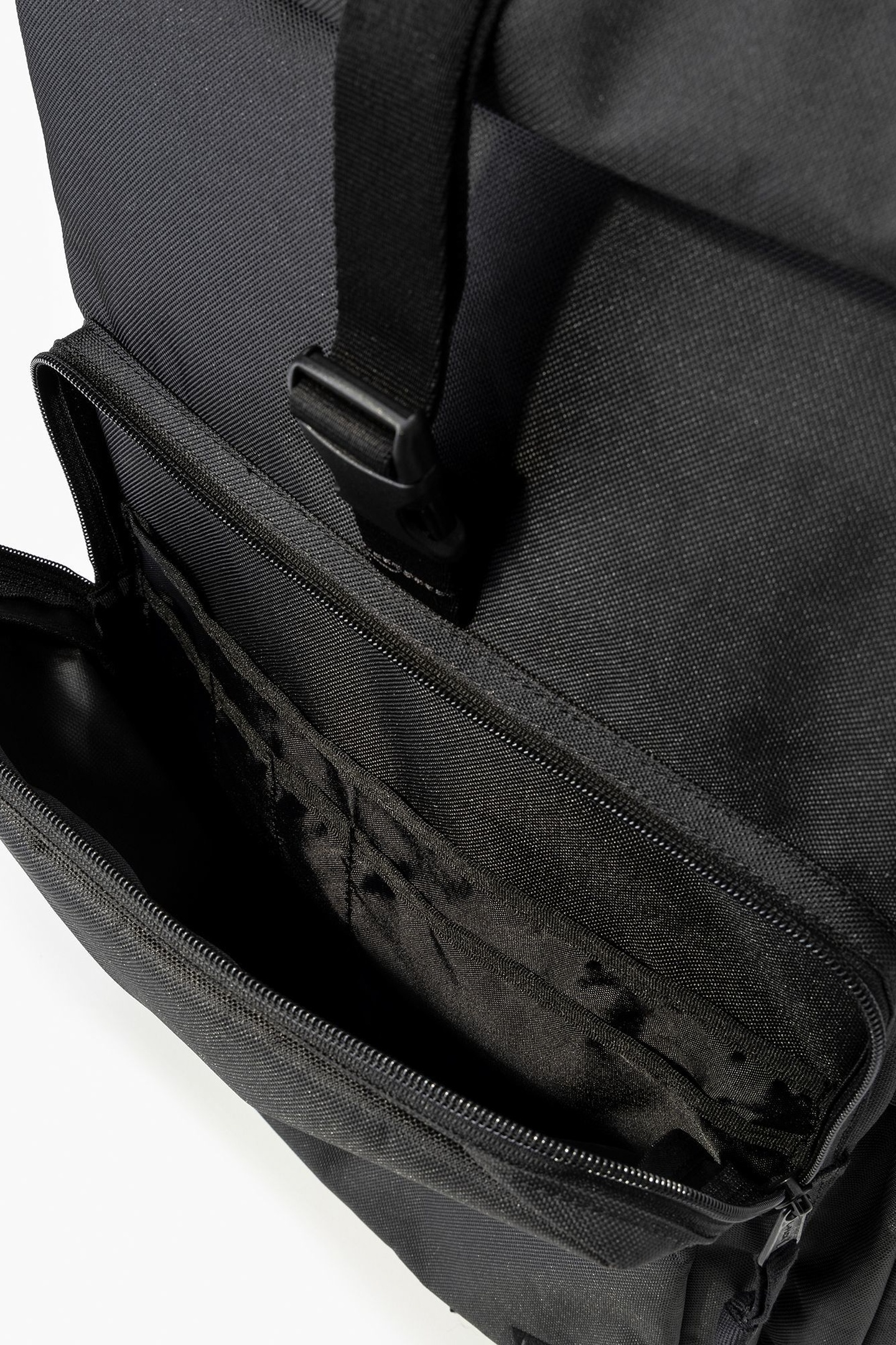 L PACK ROLL TOP CAVIAR 5