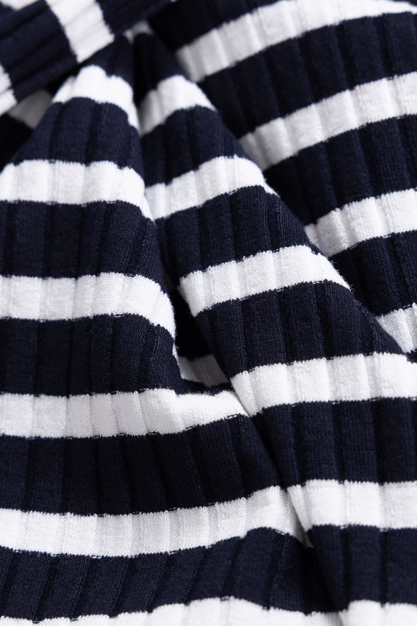 NAVY RIBBED T-SHIRT WITH ECRU STRIPES 4