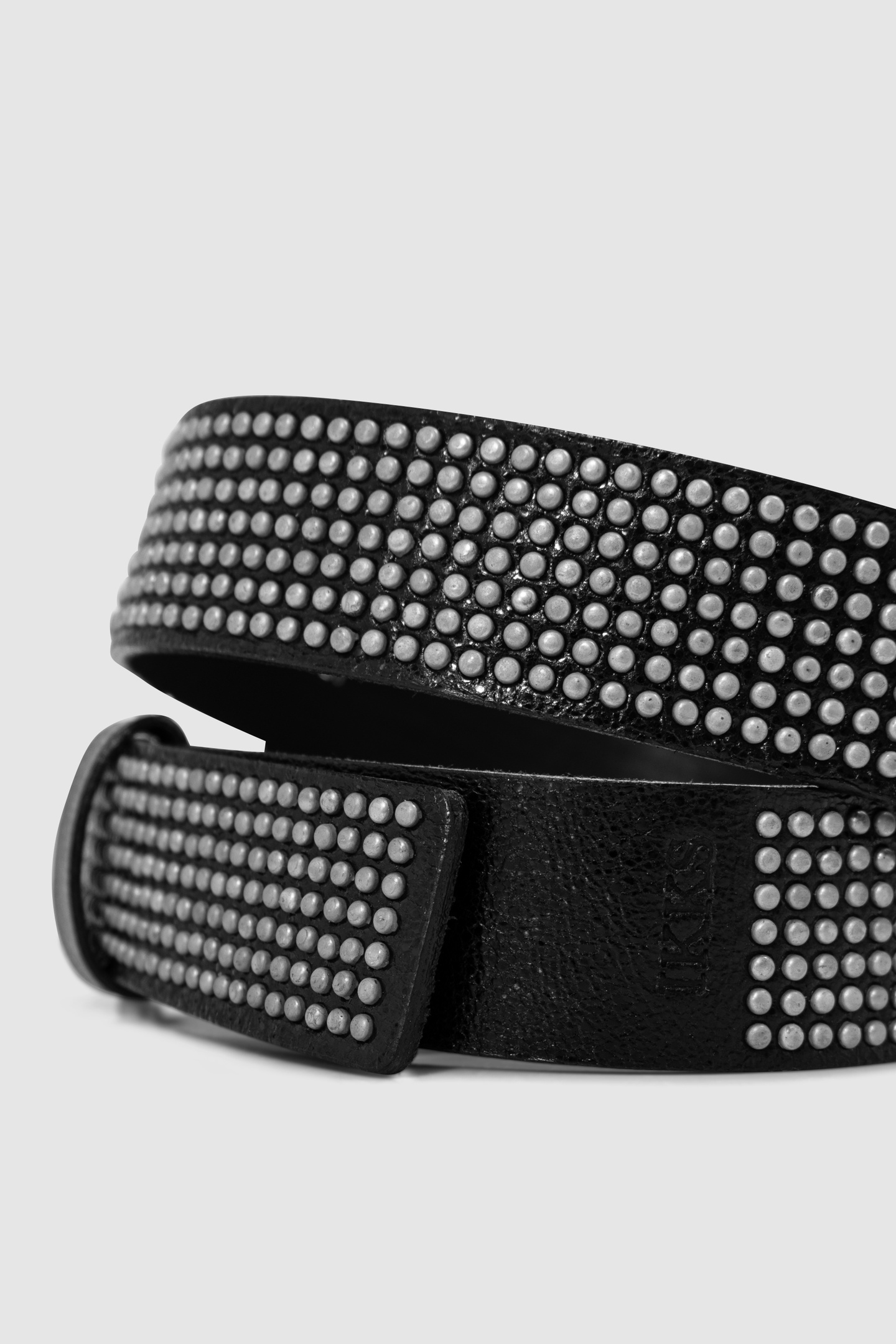 ALL-OVER MICRO STUDDED LEATHER BLACK BELT 4