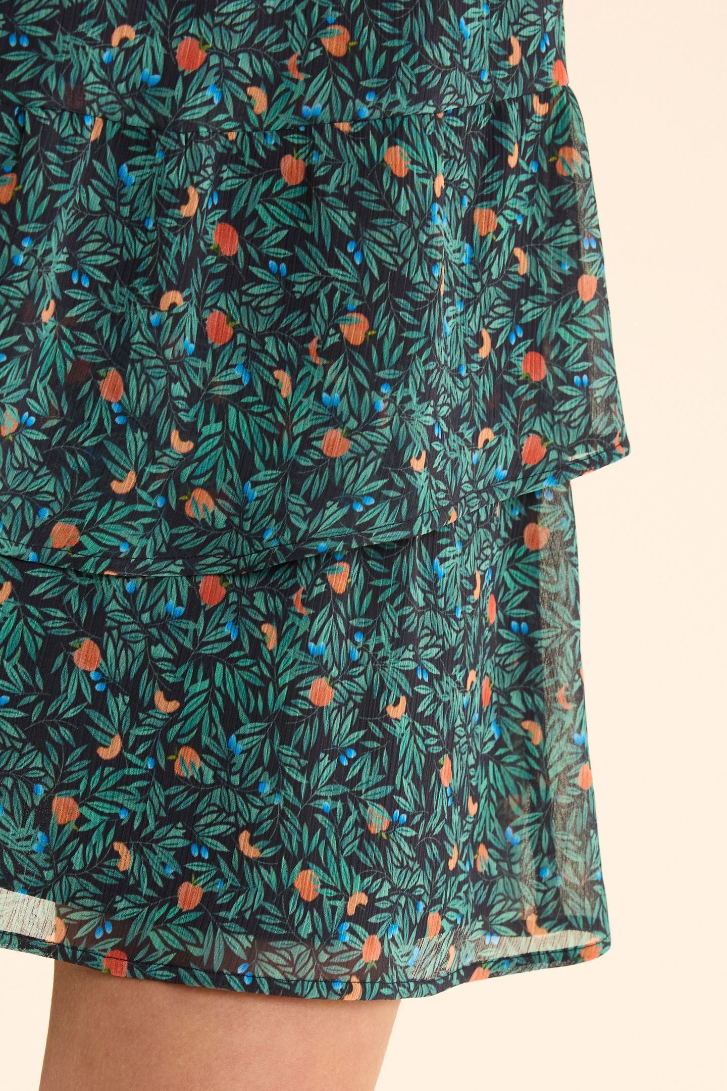 GREEN SHORT SKIRT WITH SUMMER FRUIT PRINT GREEN 6