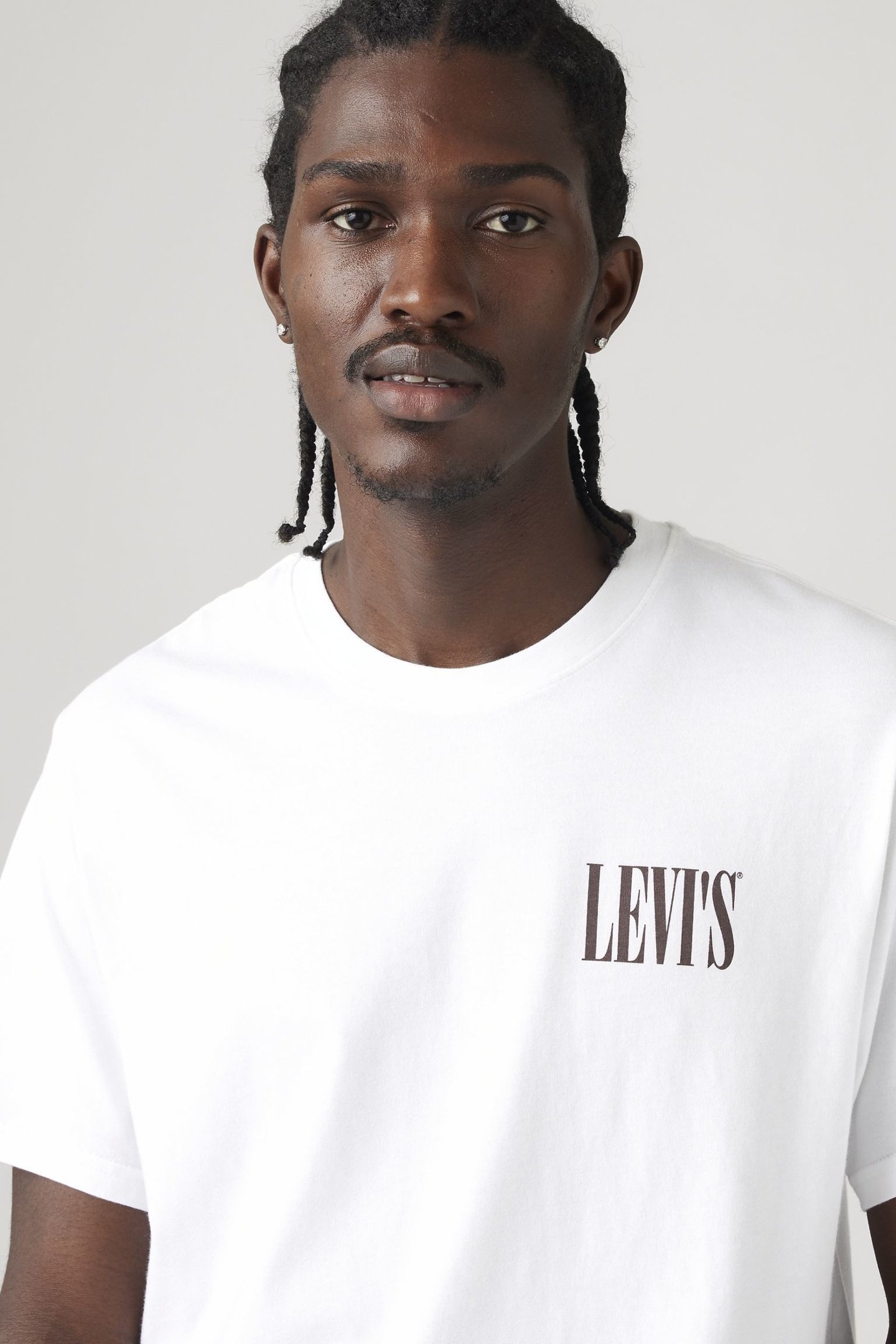 SS RELAXED FIT TEE SSNL SERIF LOGO BRIGH 2