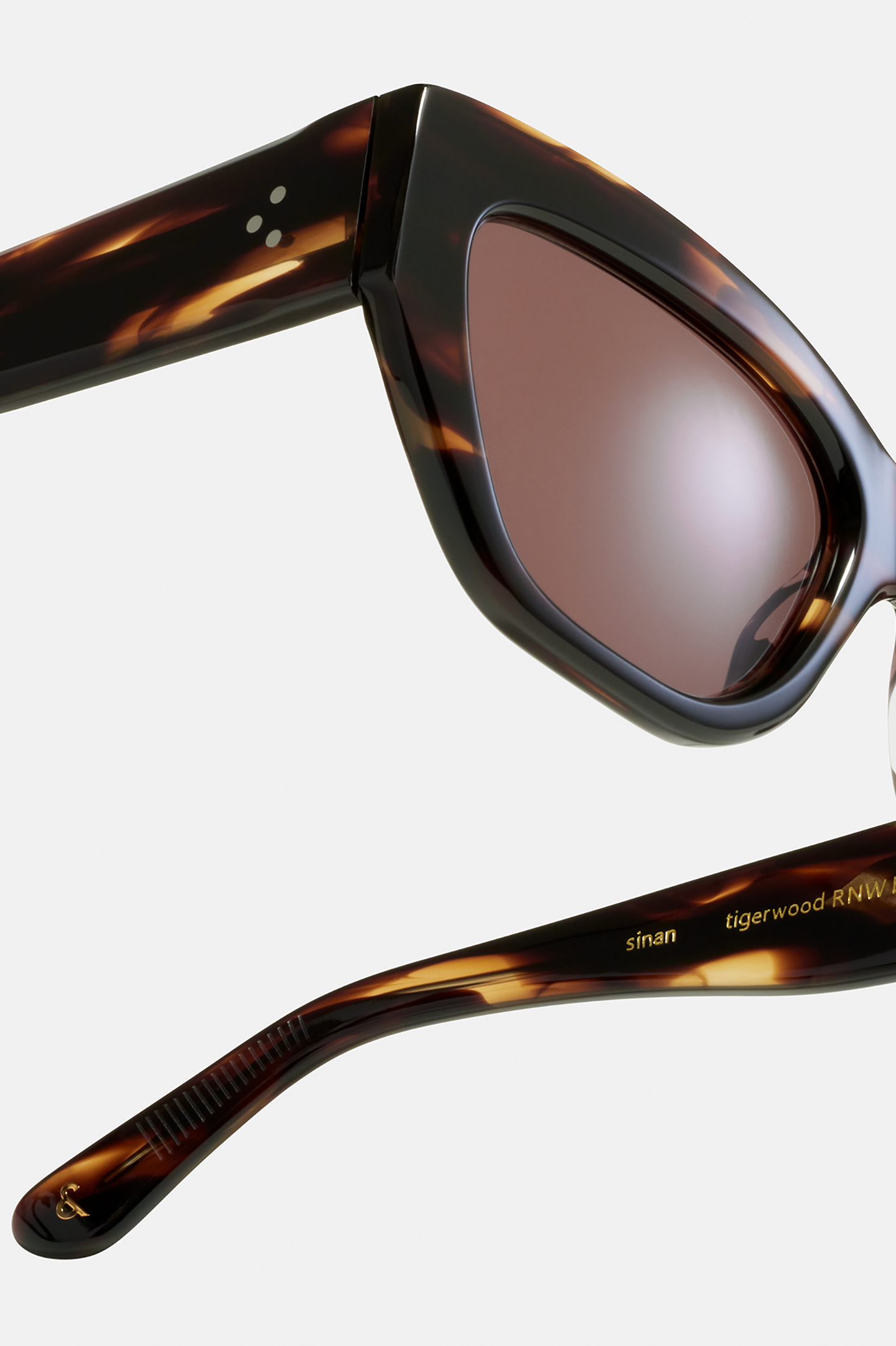 SINAN-TIGERWOOD-SUN 3