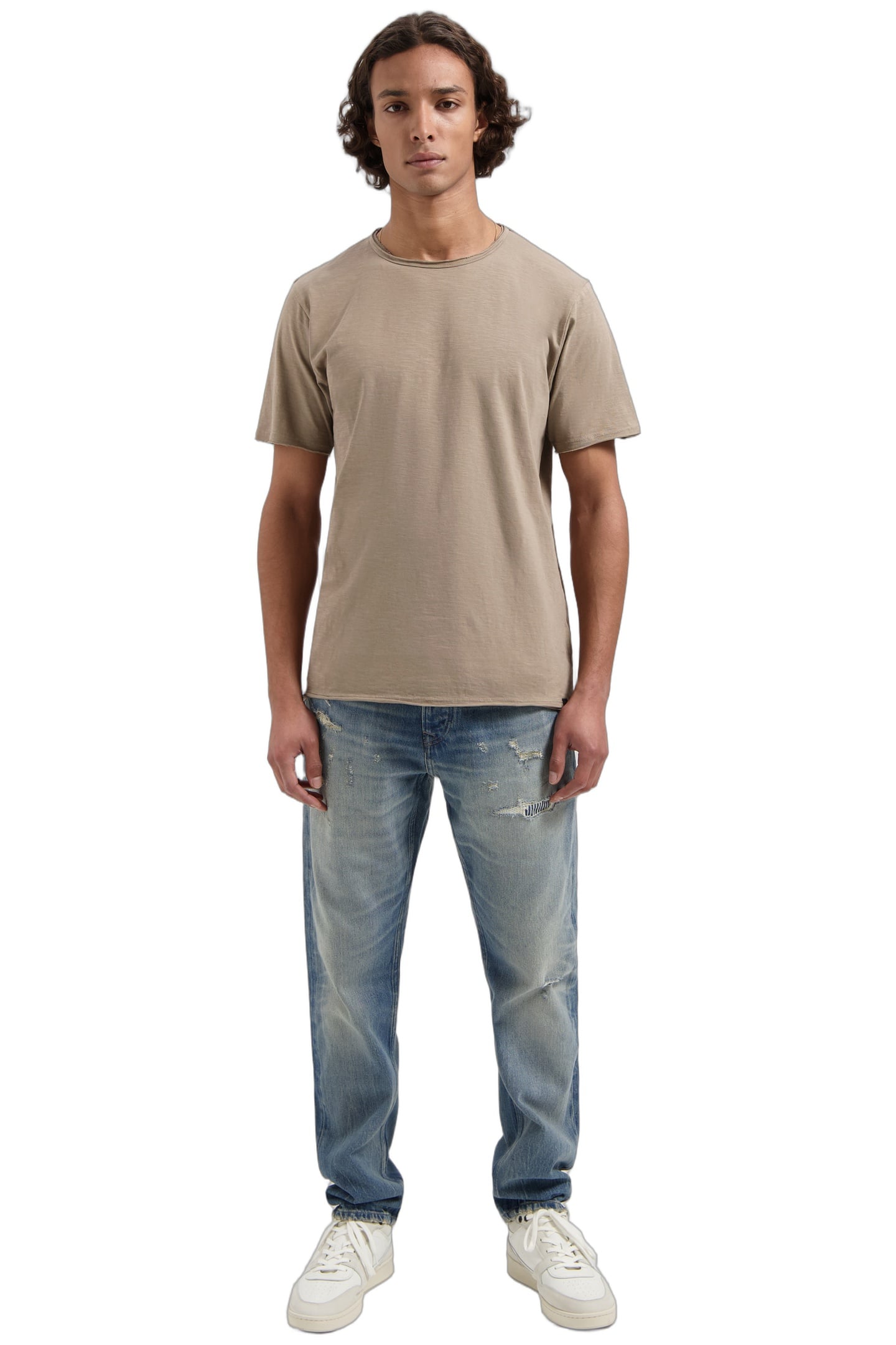 DS-MC QUEEN TEE TIMBER WOLF 2