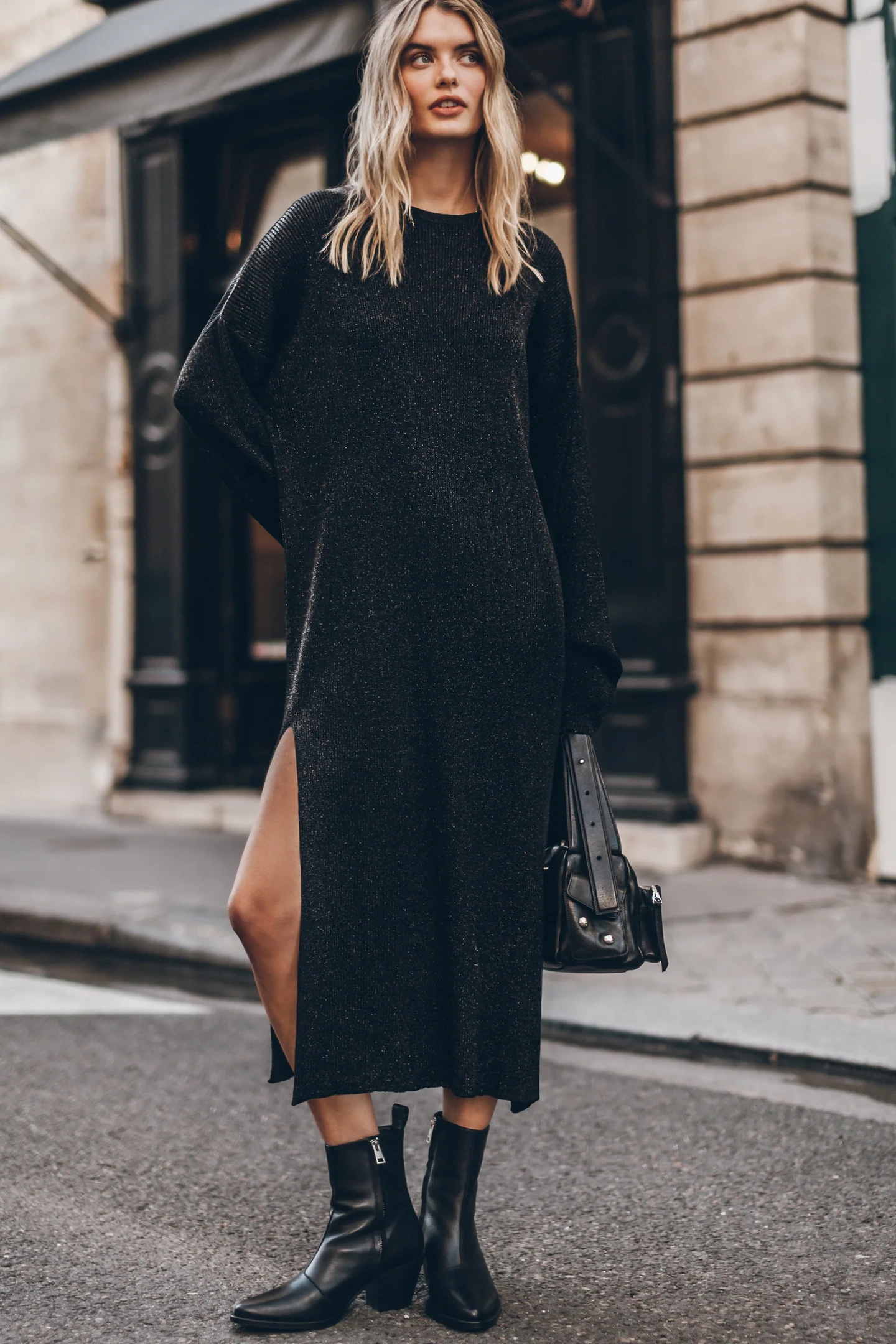 THE BLACK SPARKLY LOOSE LONGSLEEVE DRESS 1