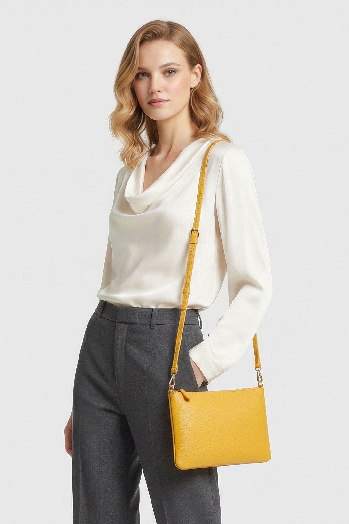 BEST CROSSBODY SOLEADO 1