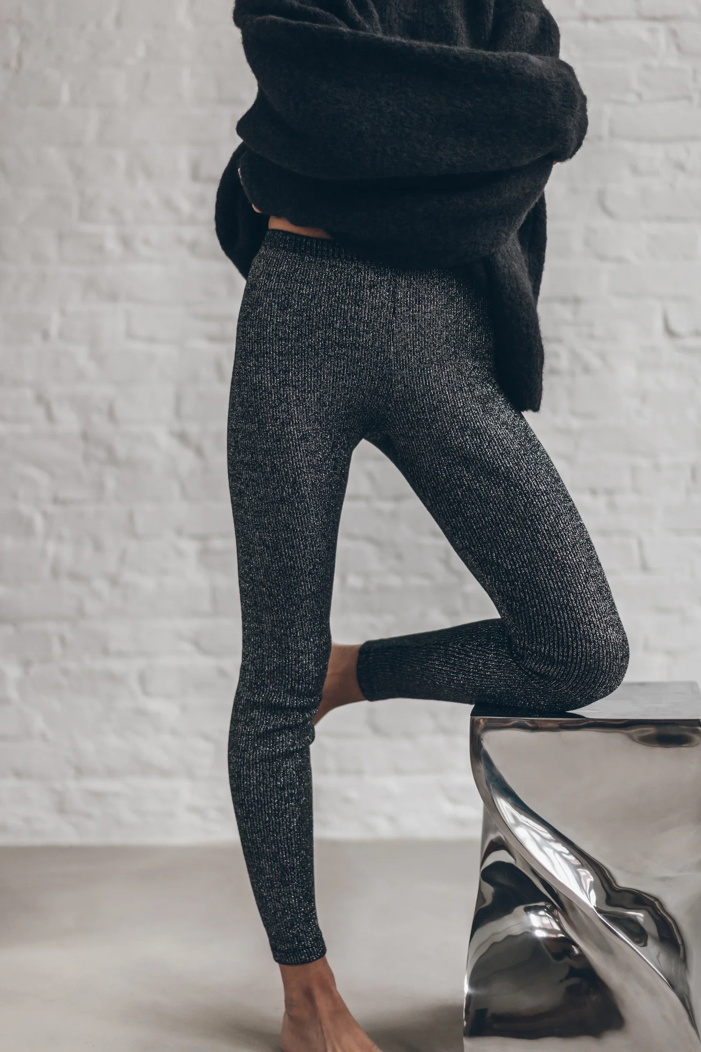 THE DARK GLITTER RIBBED LEGGINGS 1