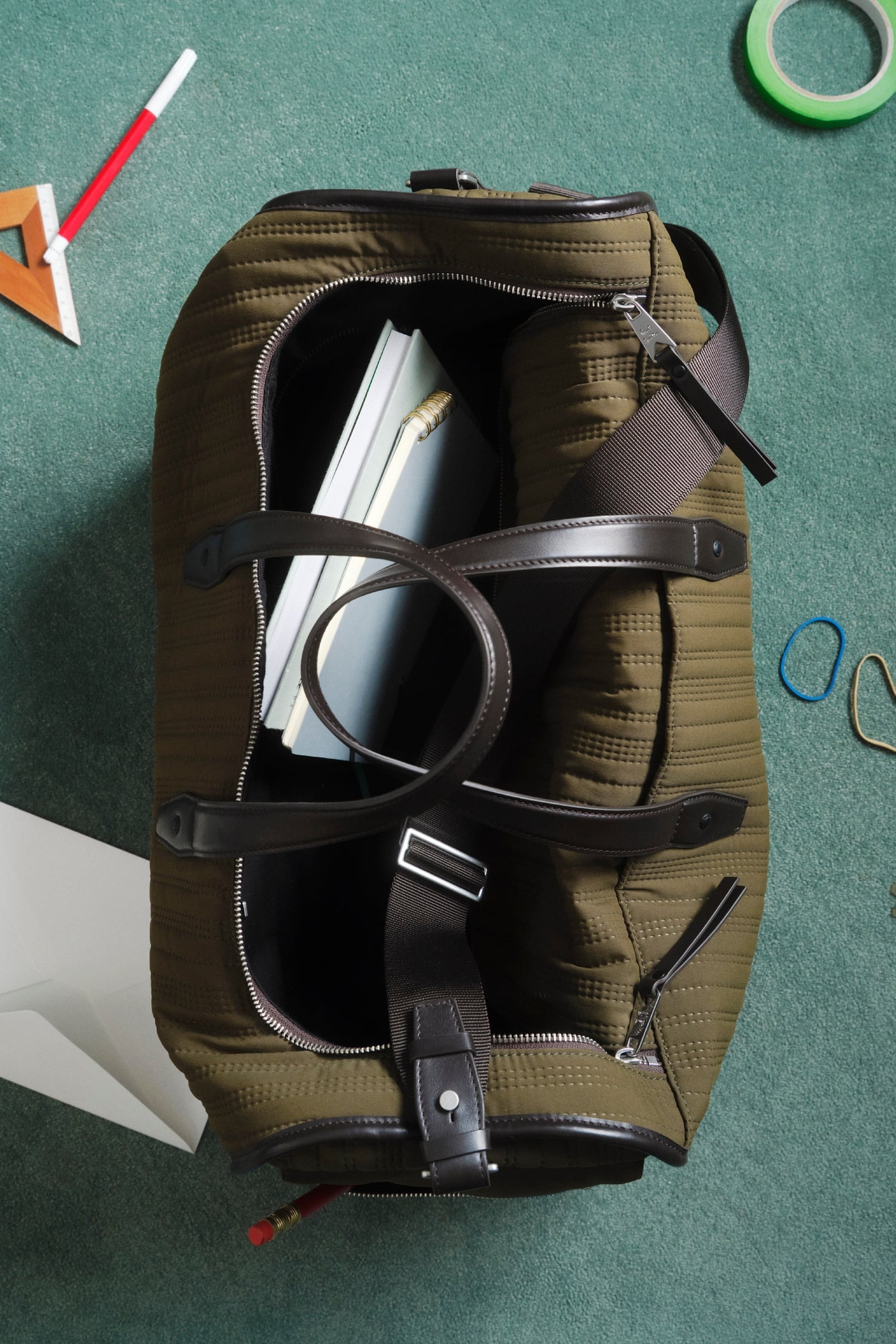 BAG HOLDALL KHAKI 10