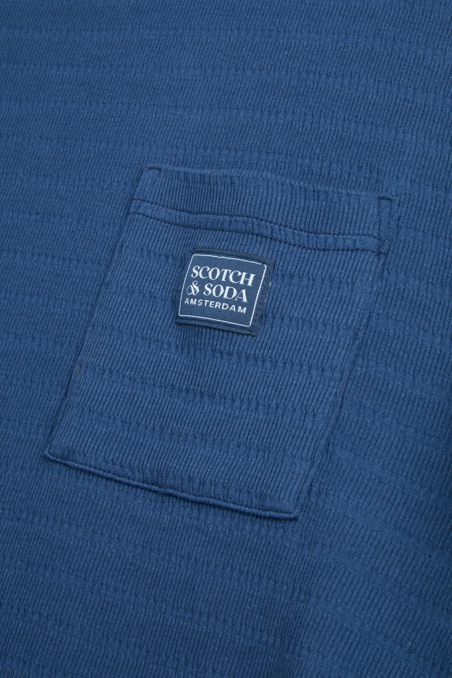 SEERSUCKER TEE DARK DENIM 3