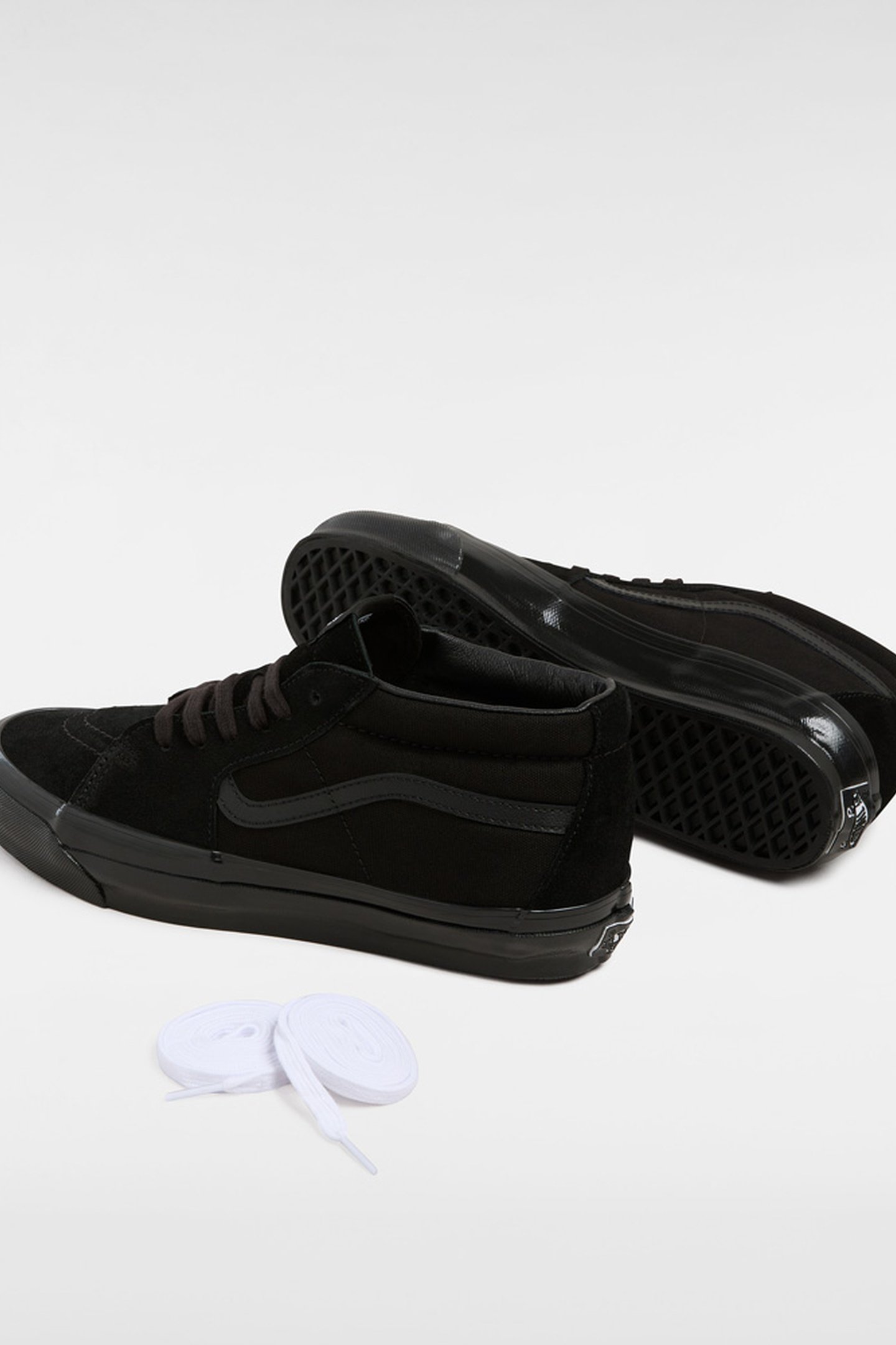 UNISEX SK8-MID REISSUE 83 BLACK 3