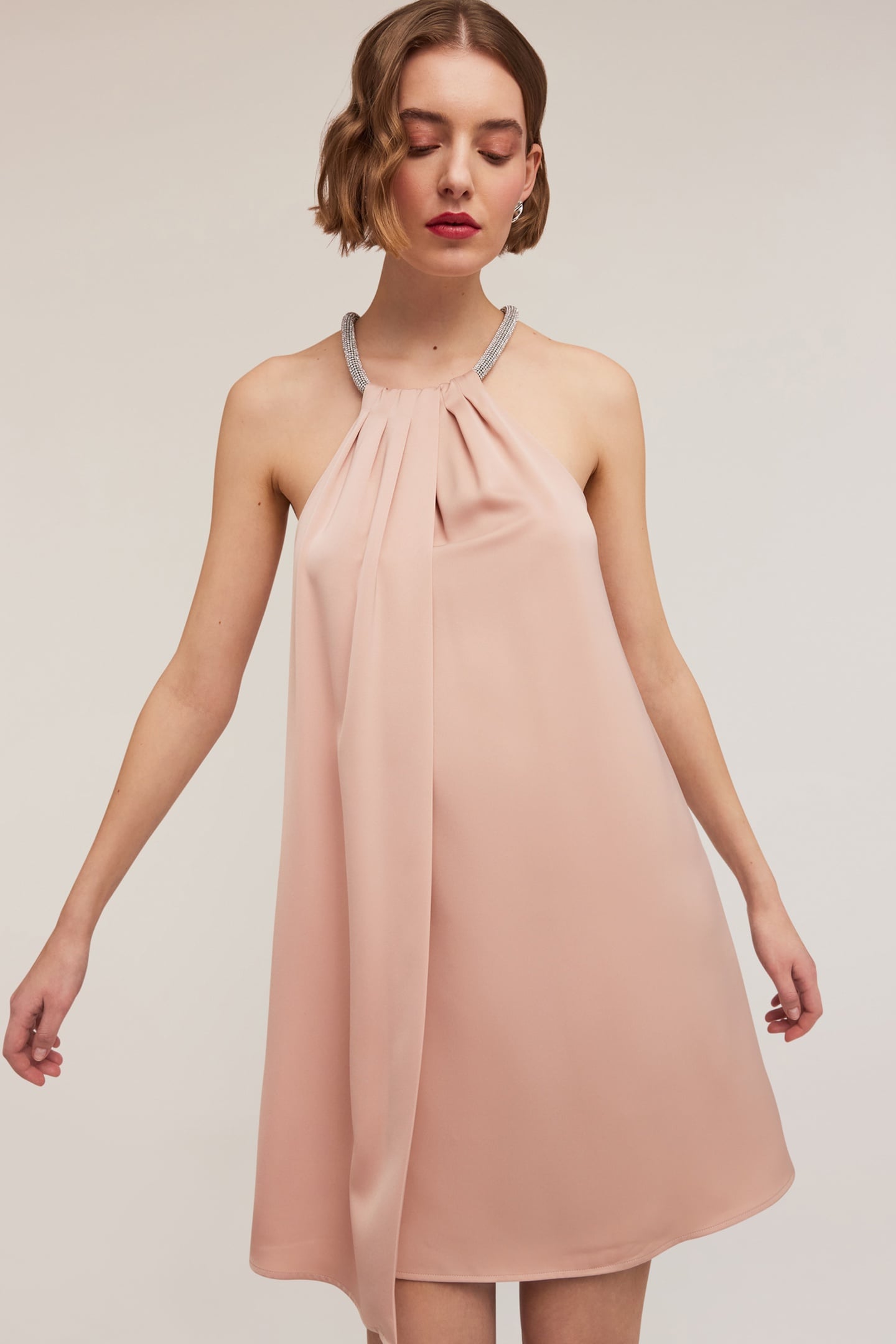 SATIN MINI DRESS WITH NECKLACE DETAIL PINK 3