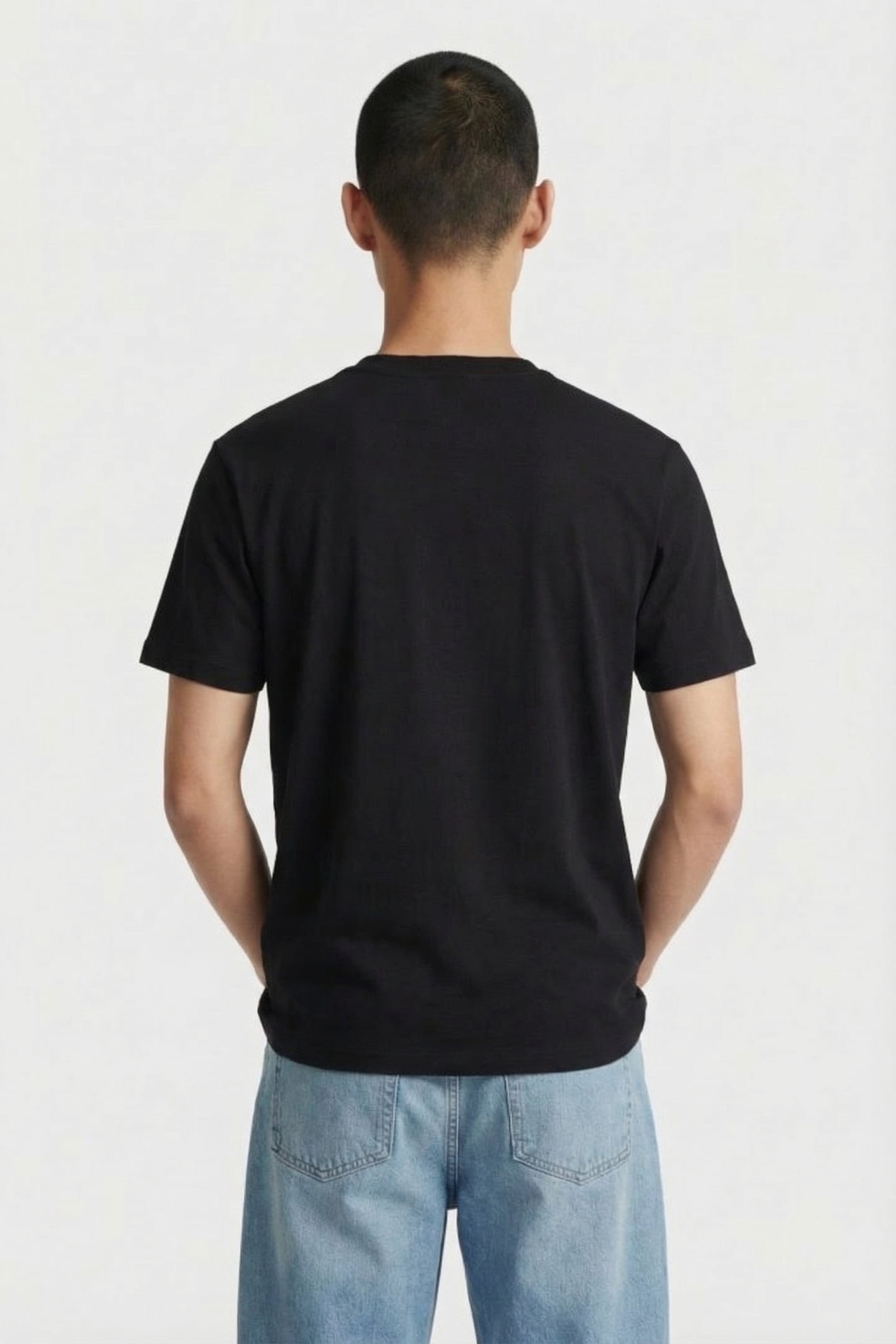 BLACK KLJ REG MONOGRAM TEE 2