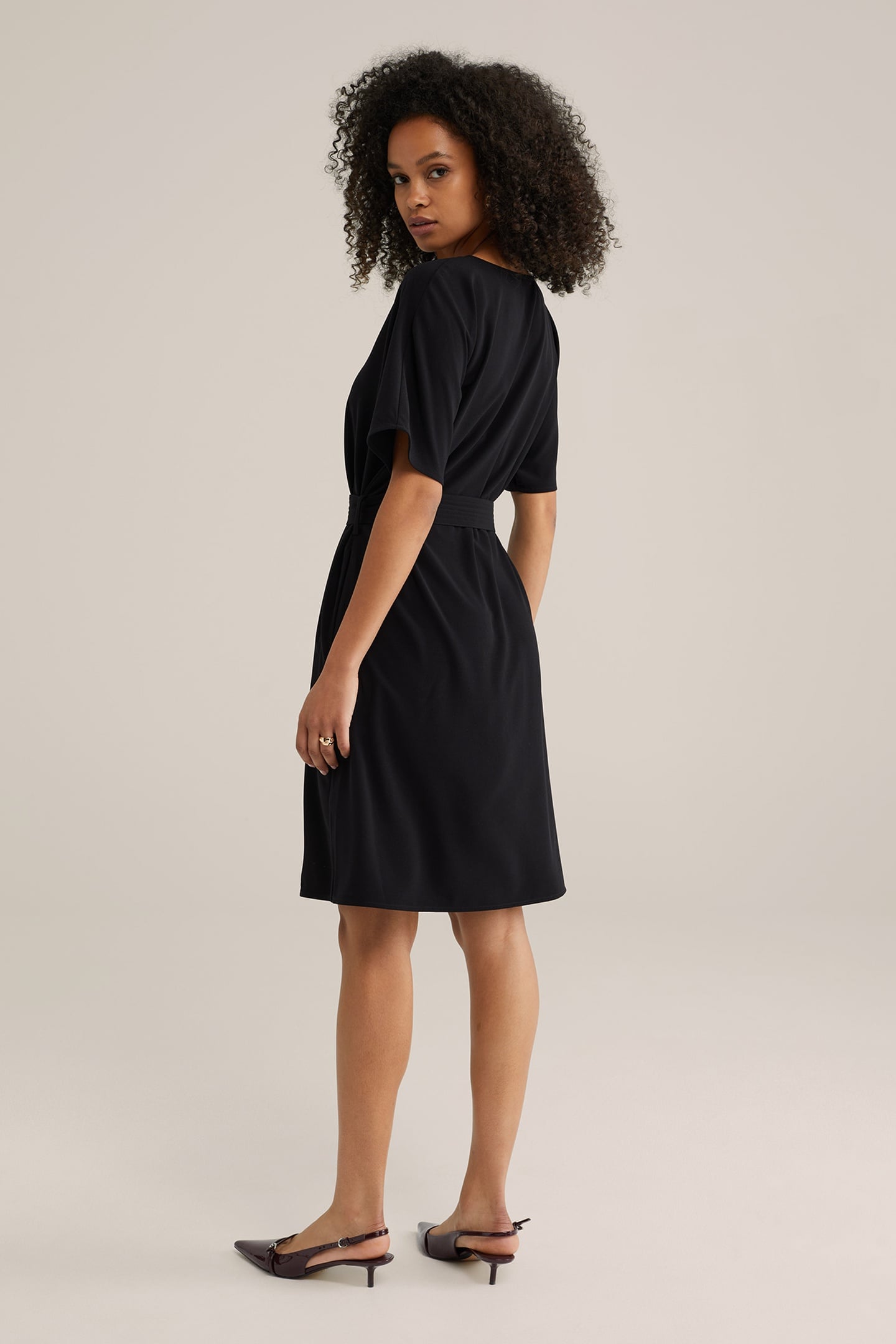 DRESS MID LENGTH BLACK 2