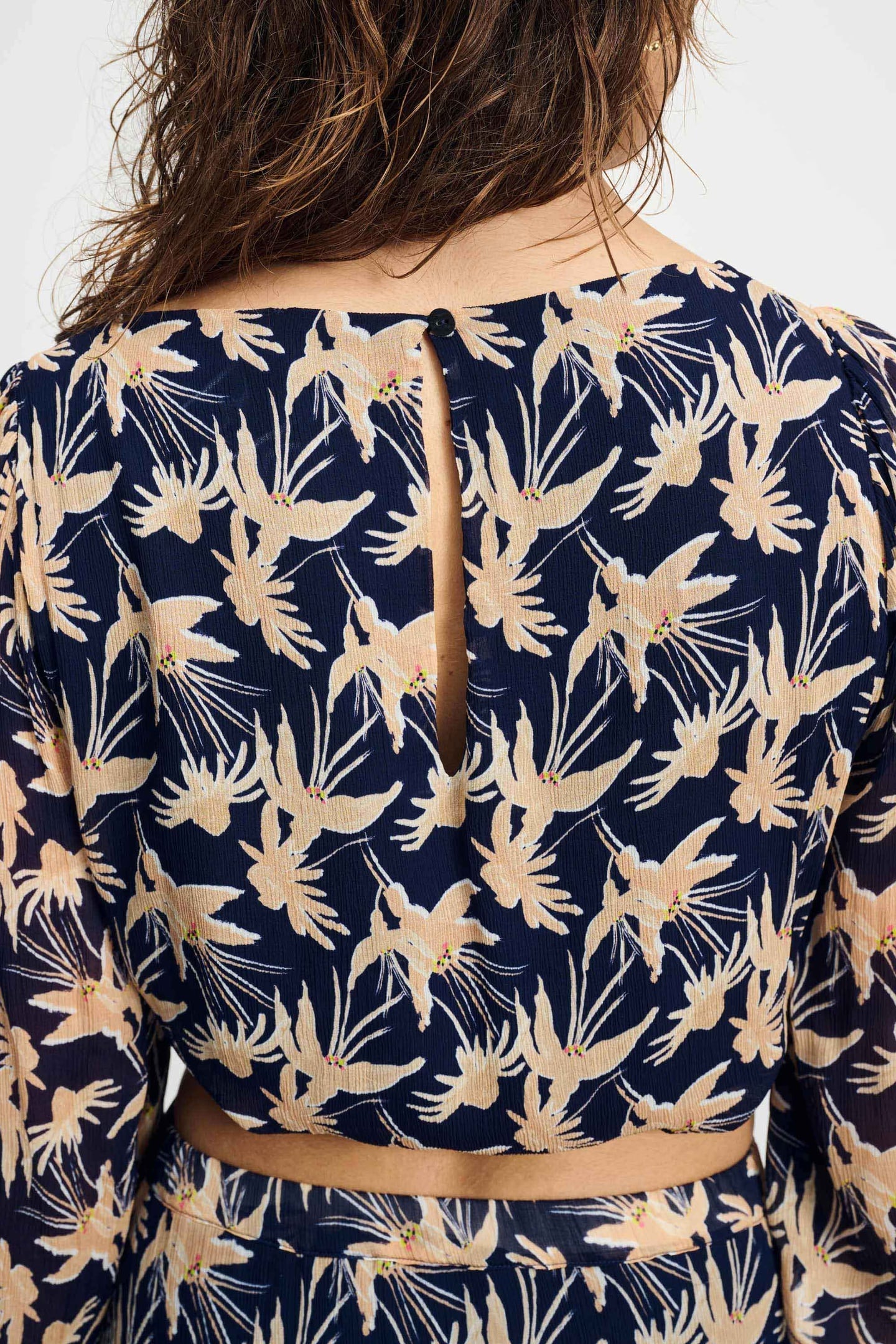 TOP - ARTISAN SAND 6