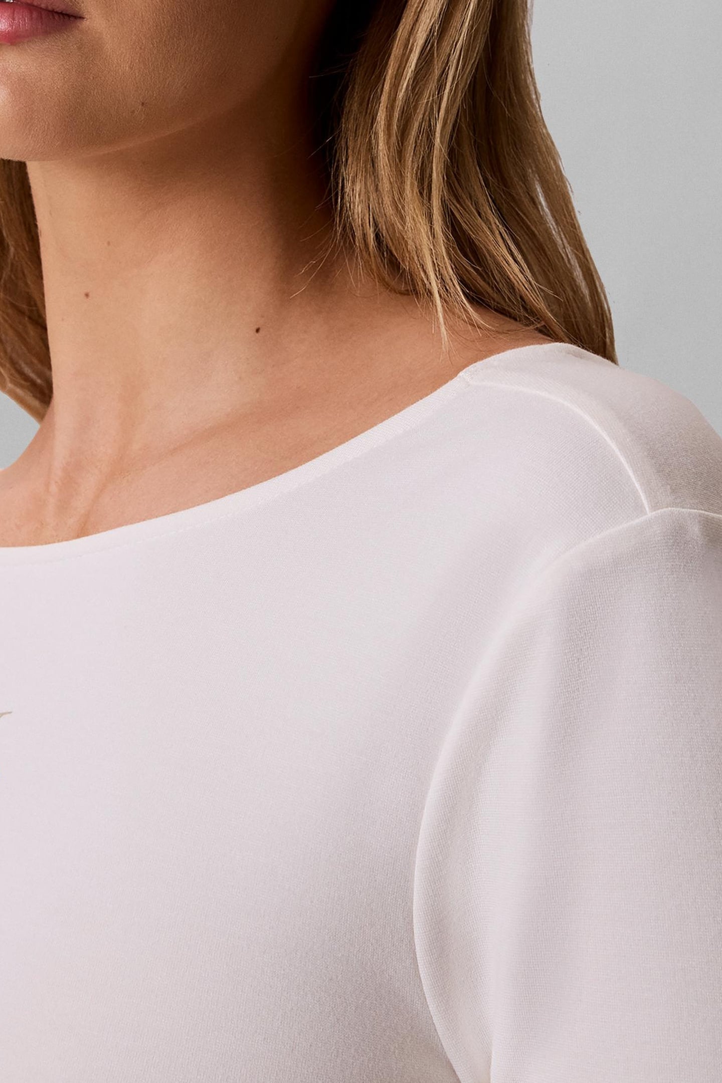 LS SCOOP MONOLOGO BLOUSE WHITE GREIGE 6