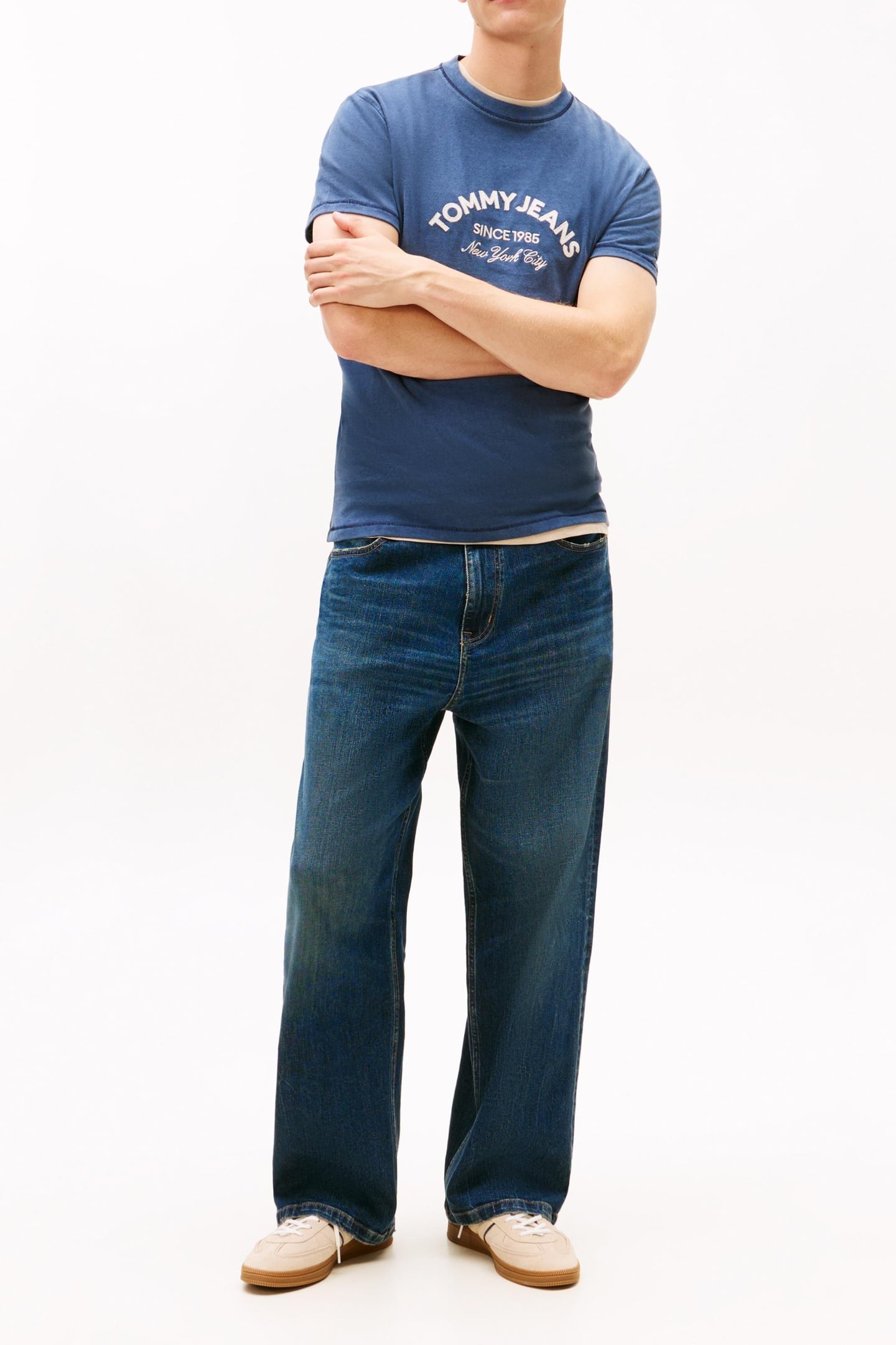 ARCH LOGO TEXTURED T-SHIRT DARK NIGHT NAVY 2