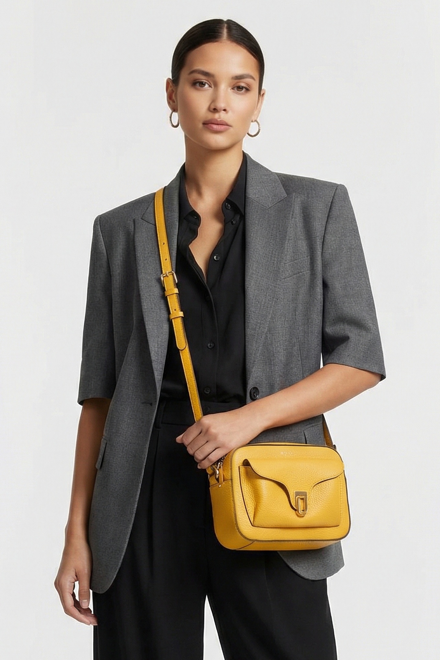 CROSS BODY BAG IN YELLOW 1