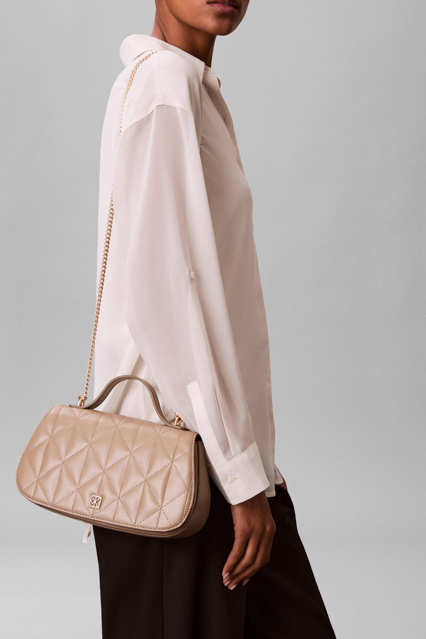 QUILTED TOP HANDLE CHAIN BAG DESERT TAUPE 1