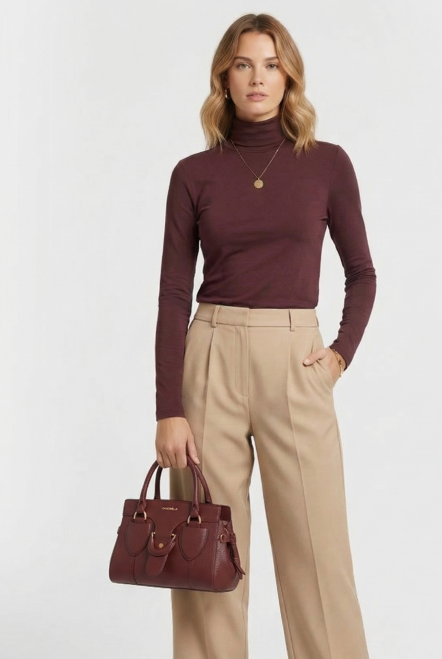 GRAINED LEATHER HANDBAG 1