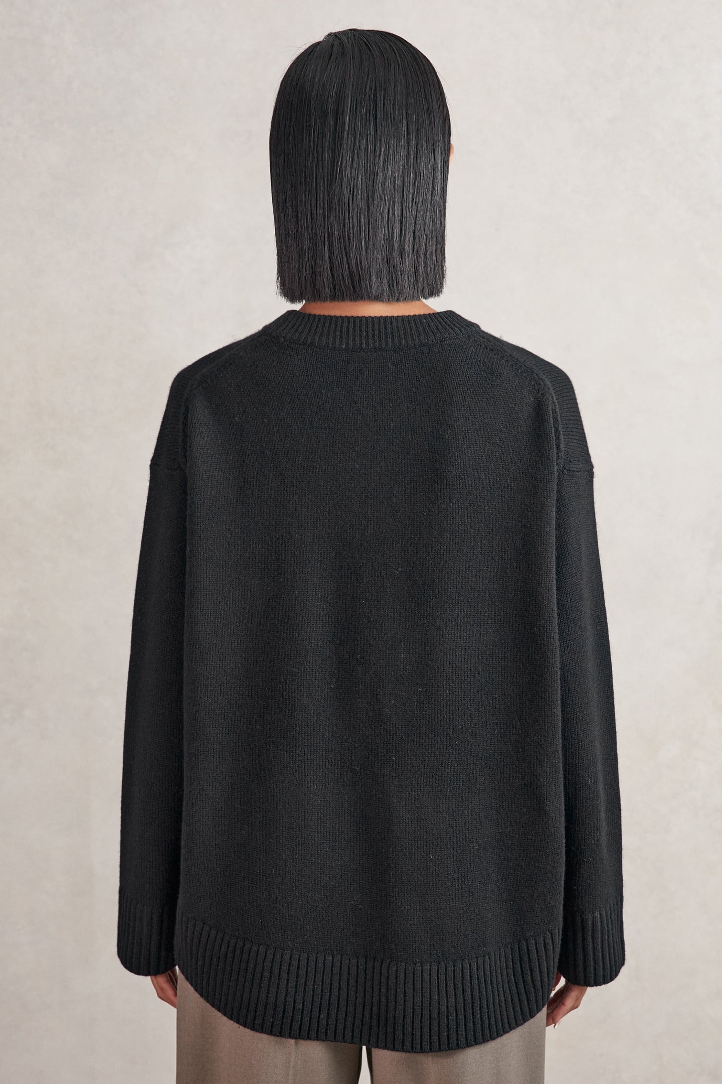 WOOL CASHMERE CREW NECK BLACK 2