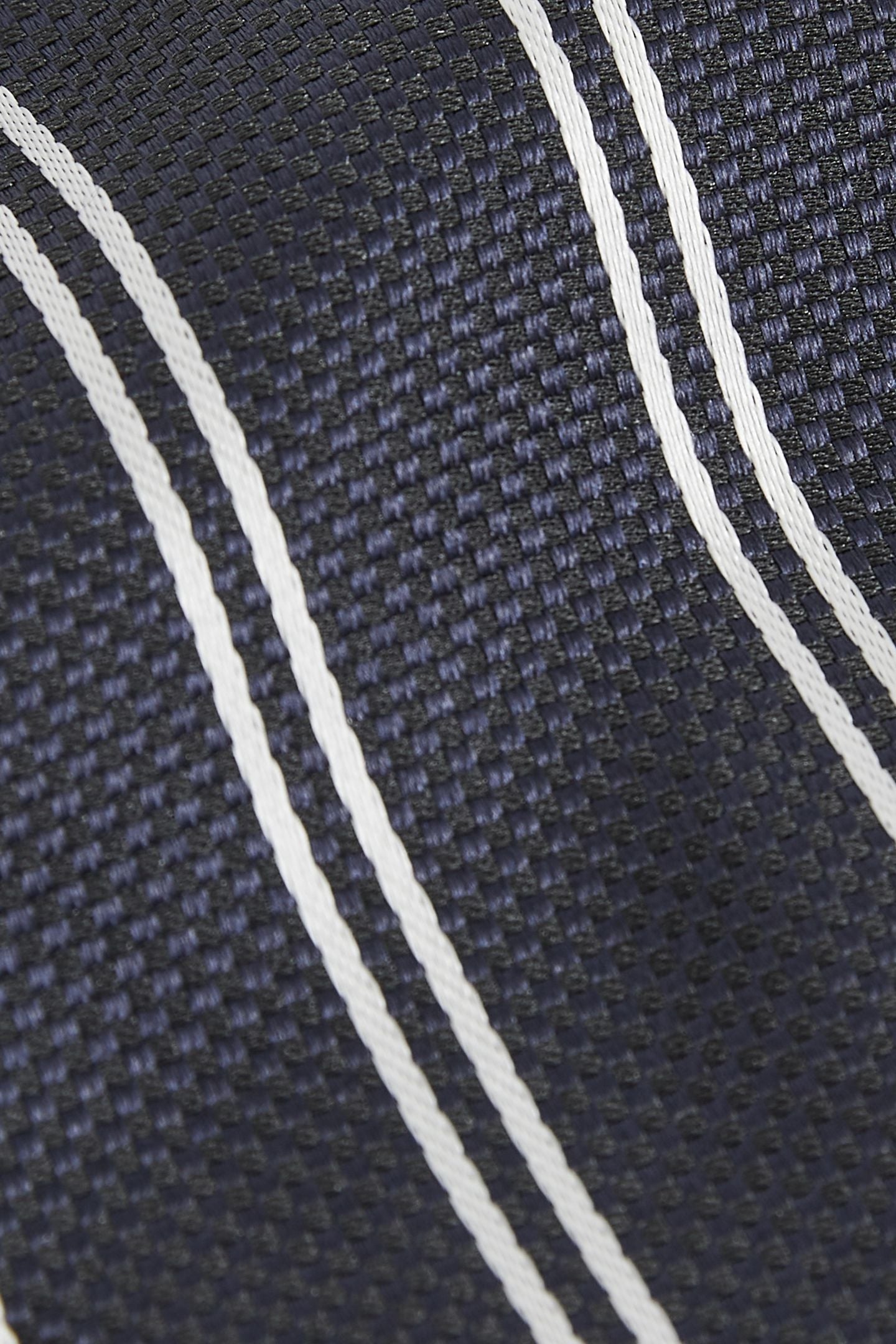 STRIPE SILK BLEND TIE NAVY 5