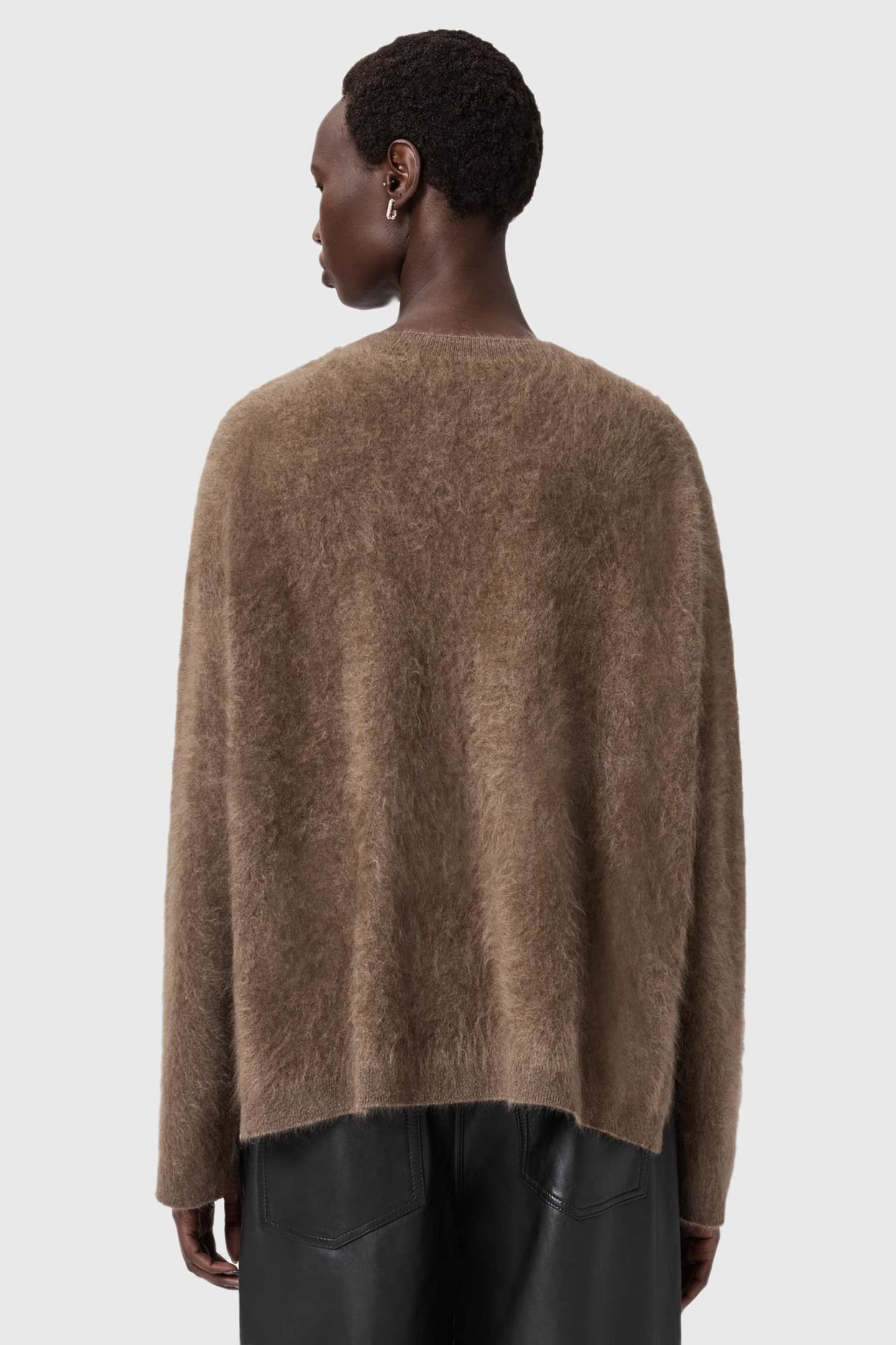 REBEL CREW NECK WALNUT BROWN 2