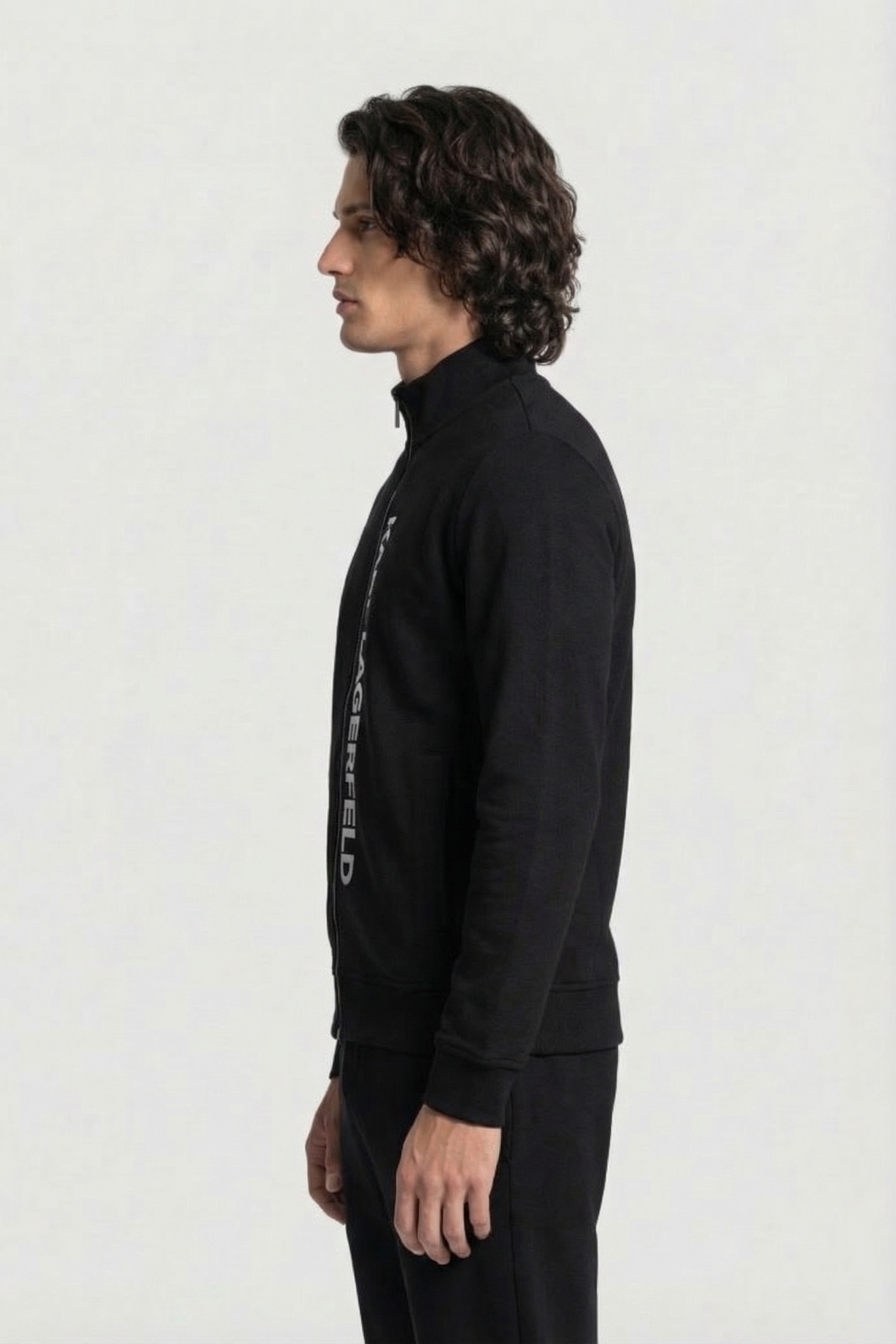 BLACK SWEAT ZIP JACKET 3
