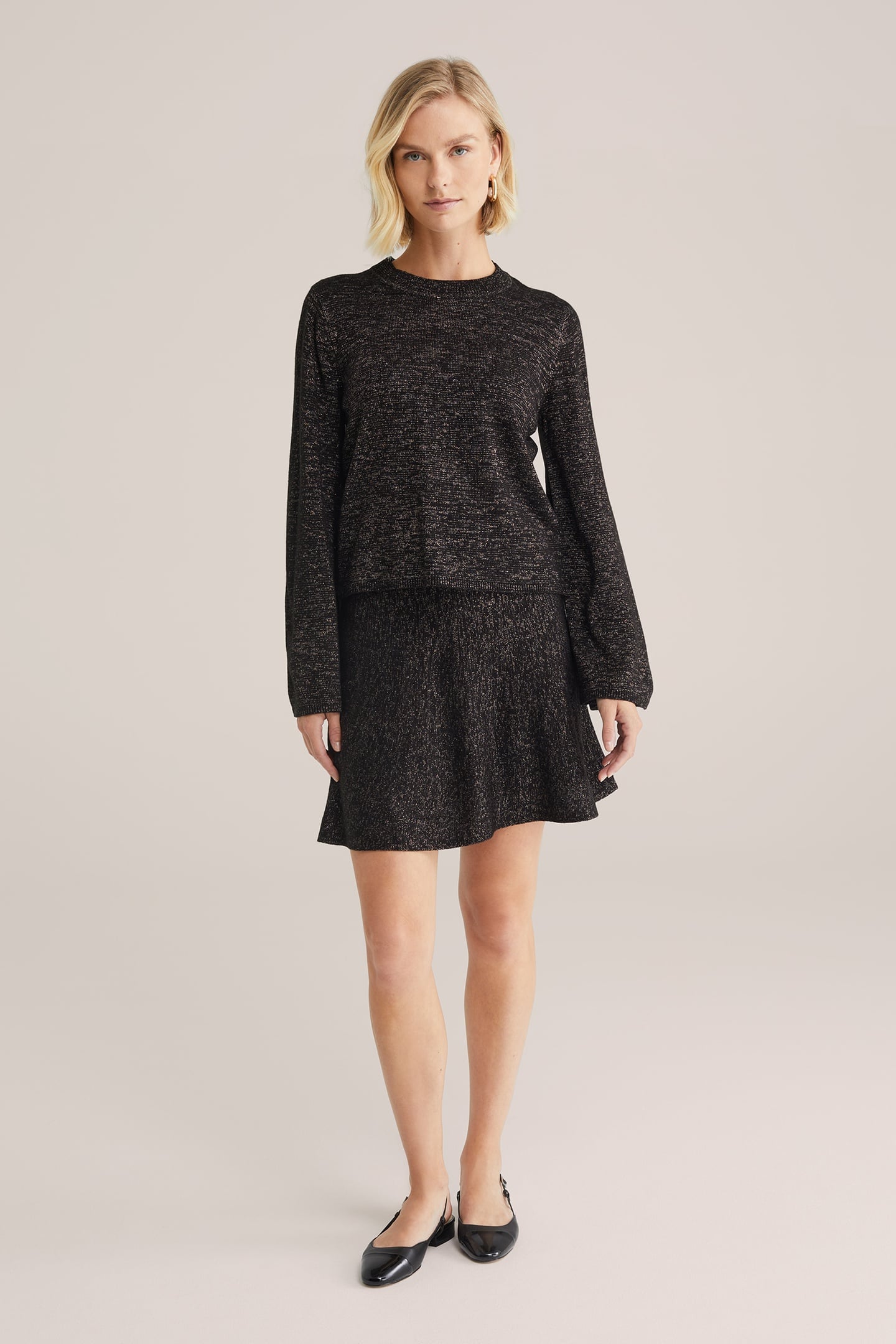 SKIRT MEDIUM LENGTH BLACK 3