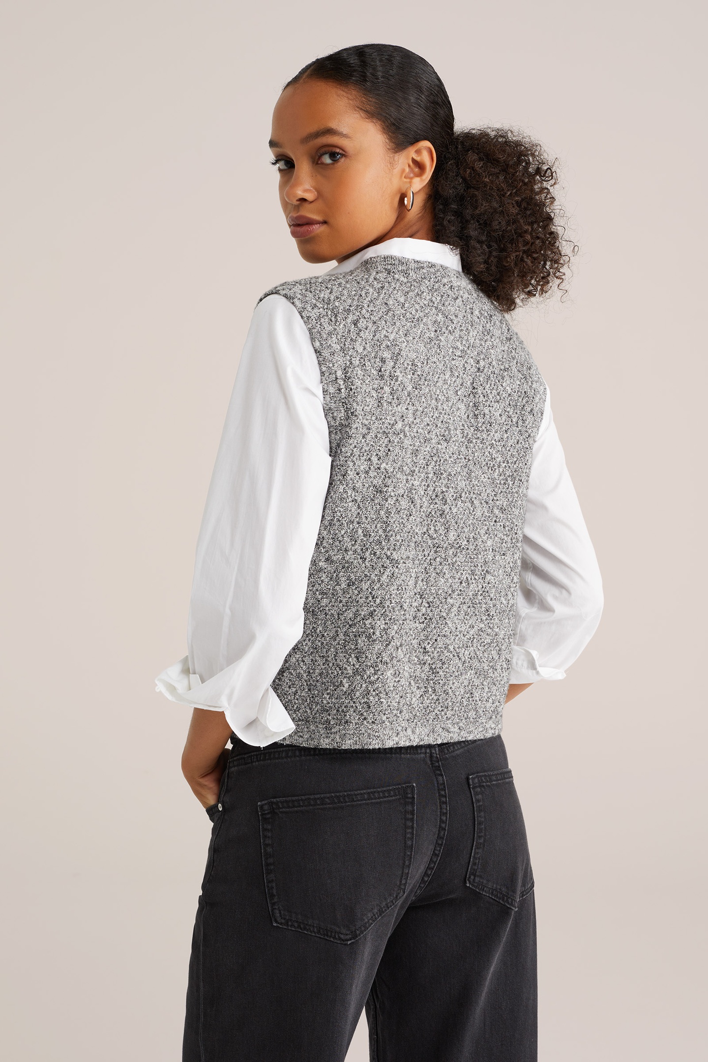 KNITTED CARDIGAN GREY 2