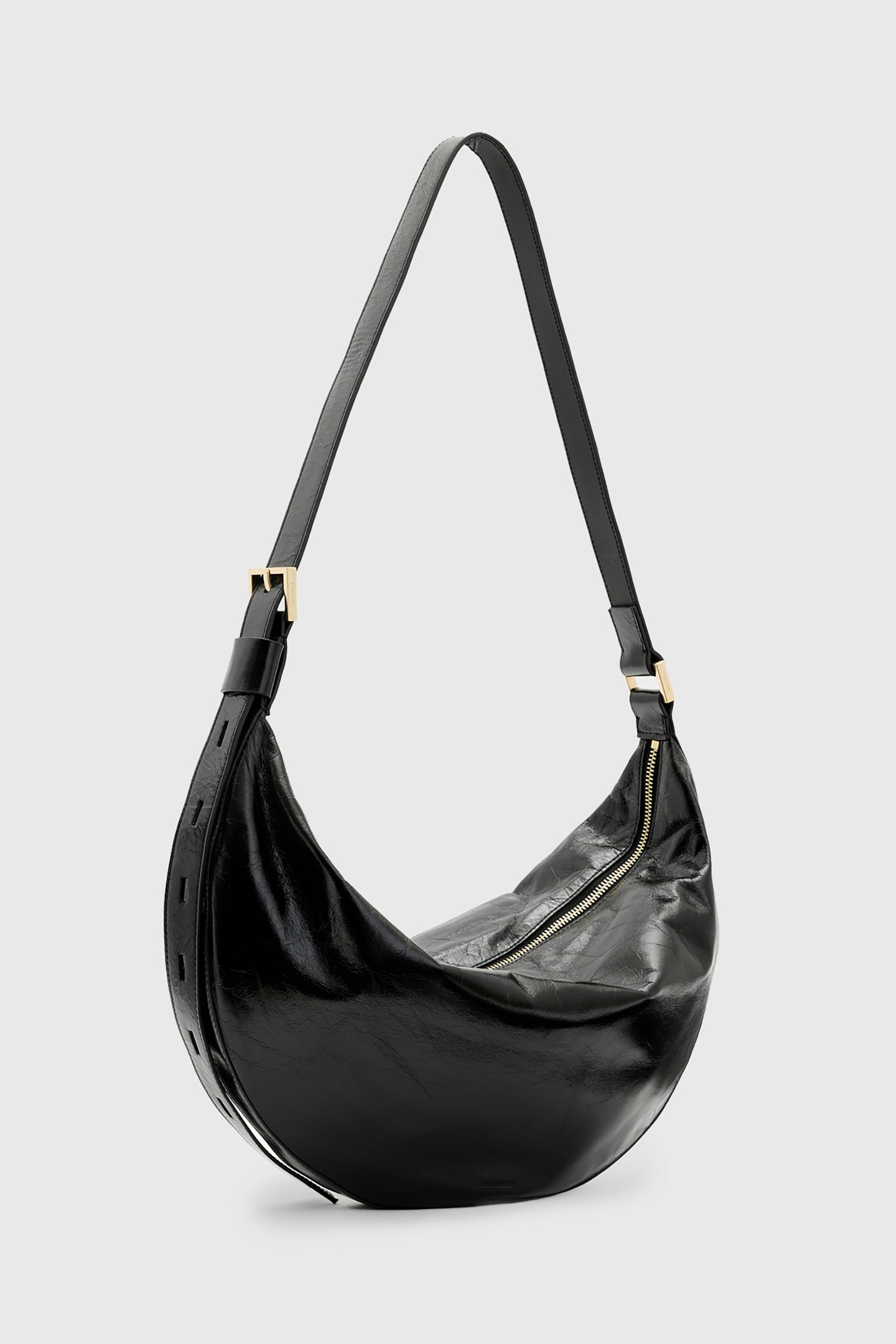 HALF MOON SHOULDER BLACK 3