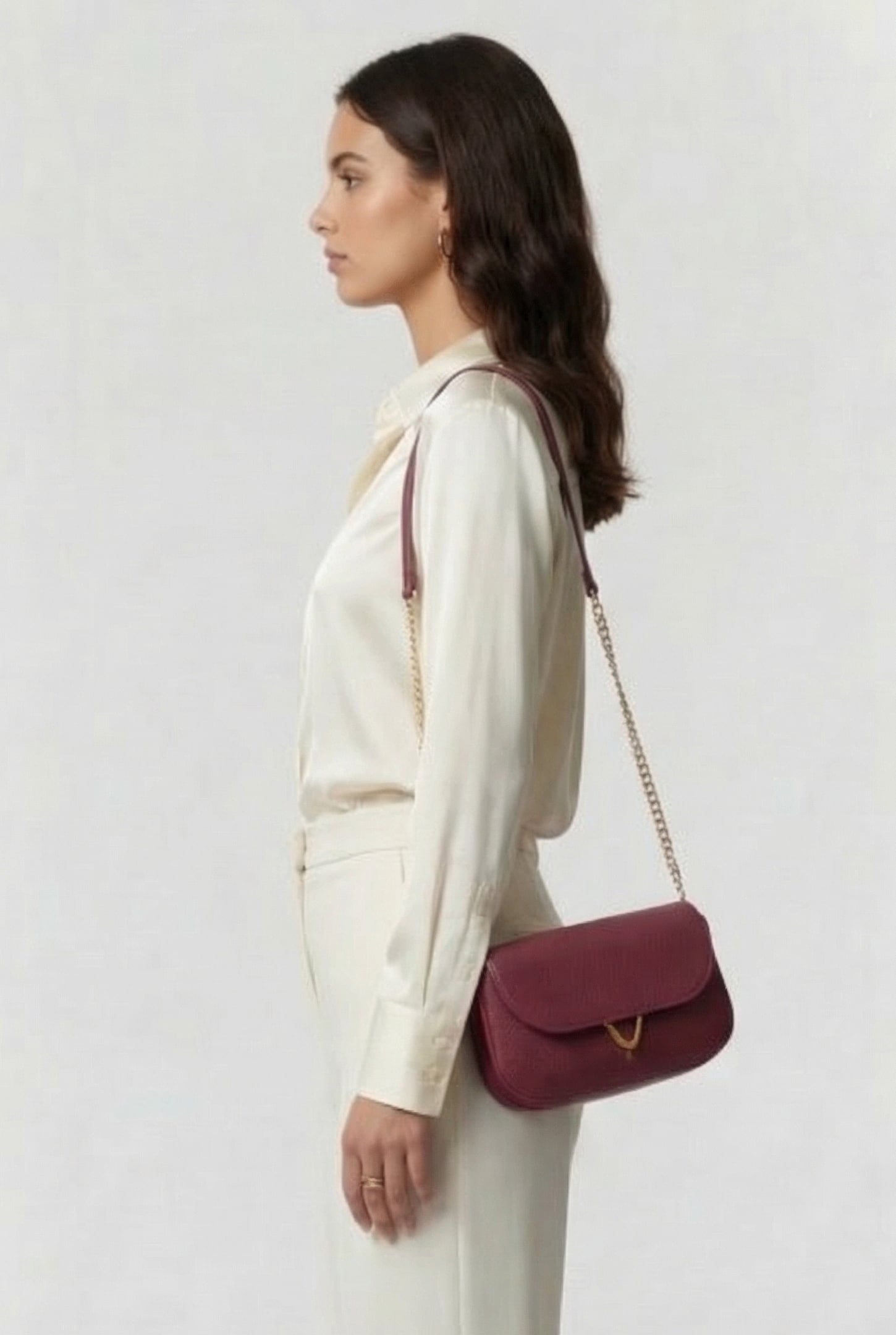 MINI CROSS BODY CHAIN BAG 1