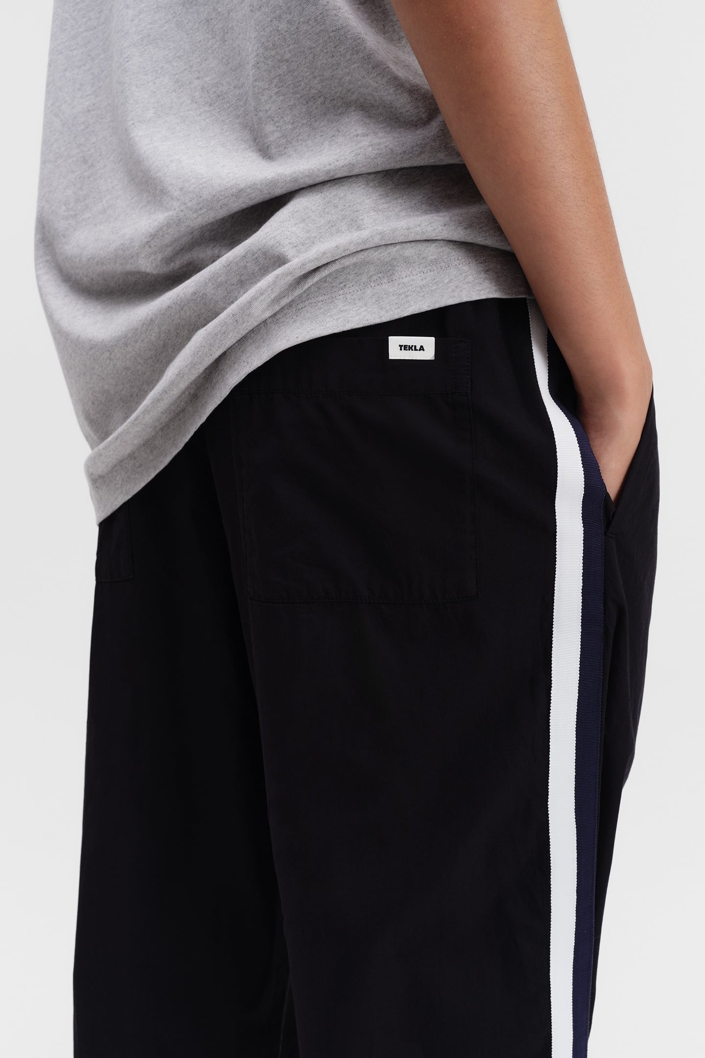 UNISEX POPLIN, PYJAMAS PANTS GROSGRAIN SIDE STRIPE ALL BLACK 9