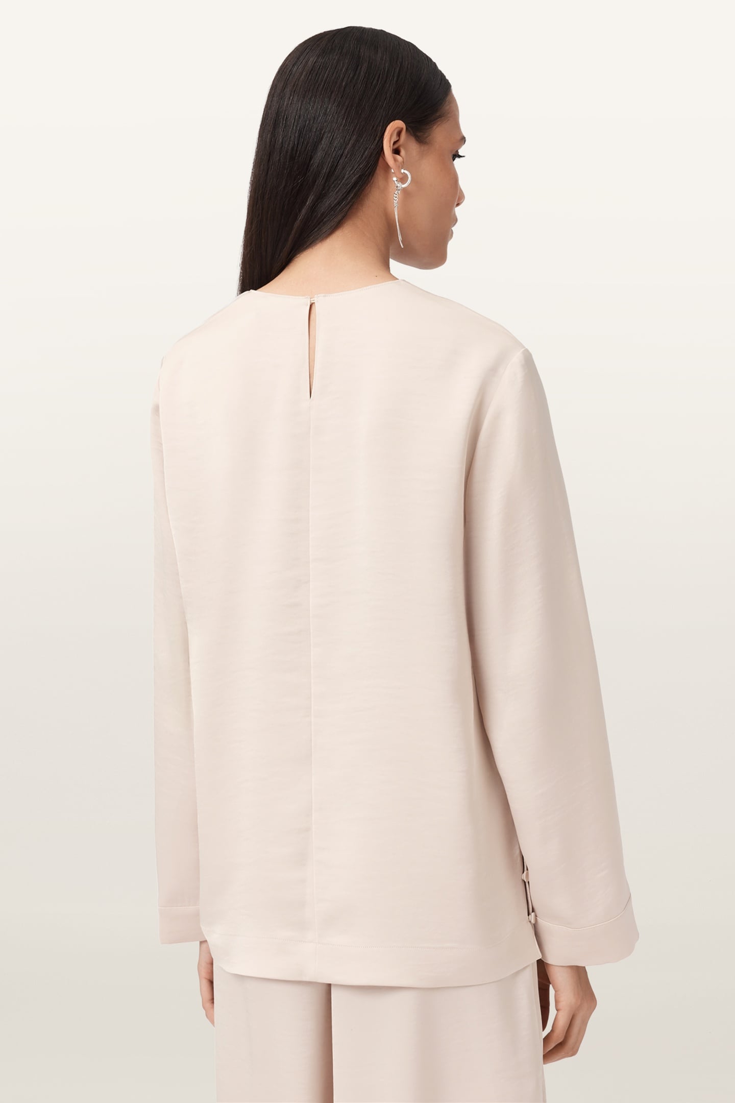 LEANNE TOP ANTIQUE WHITE 3