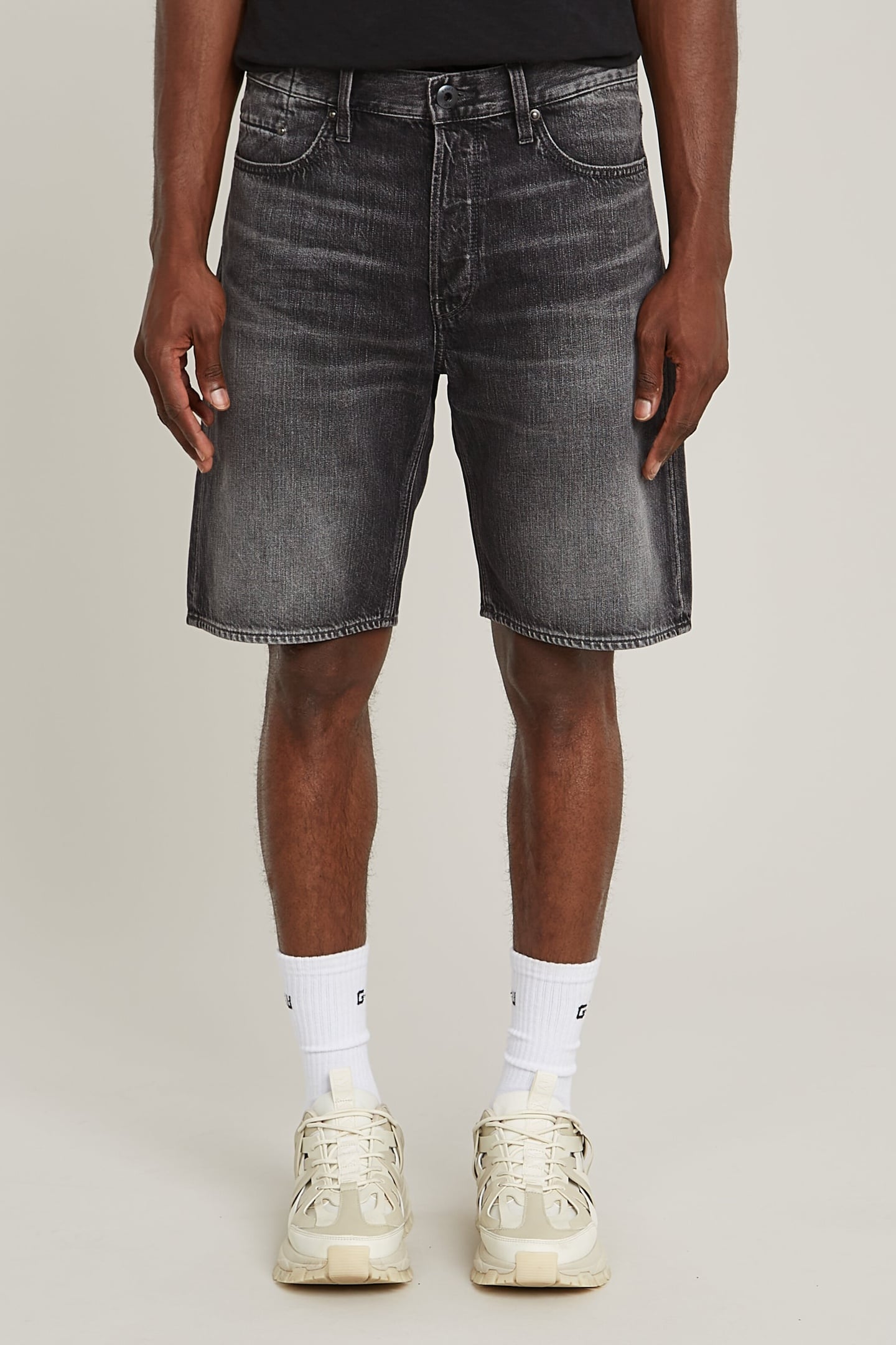 DAKOTA SHORT CLEAN EDGE FADED SCORIA GREY 2
