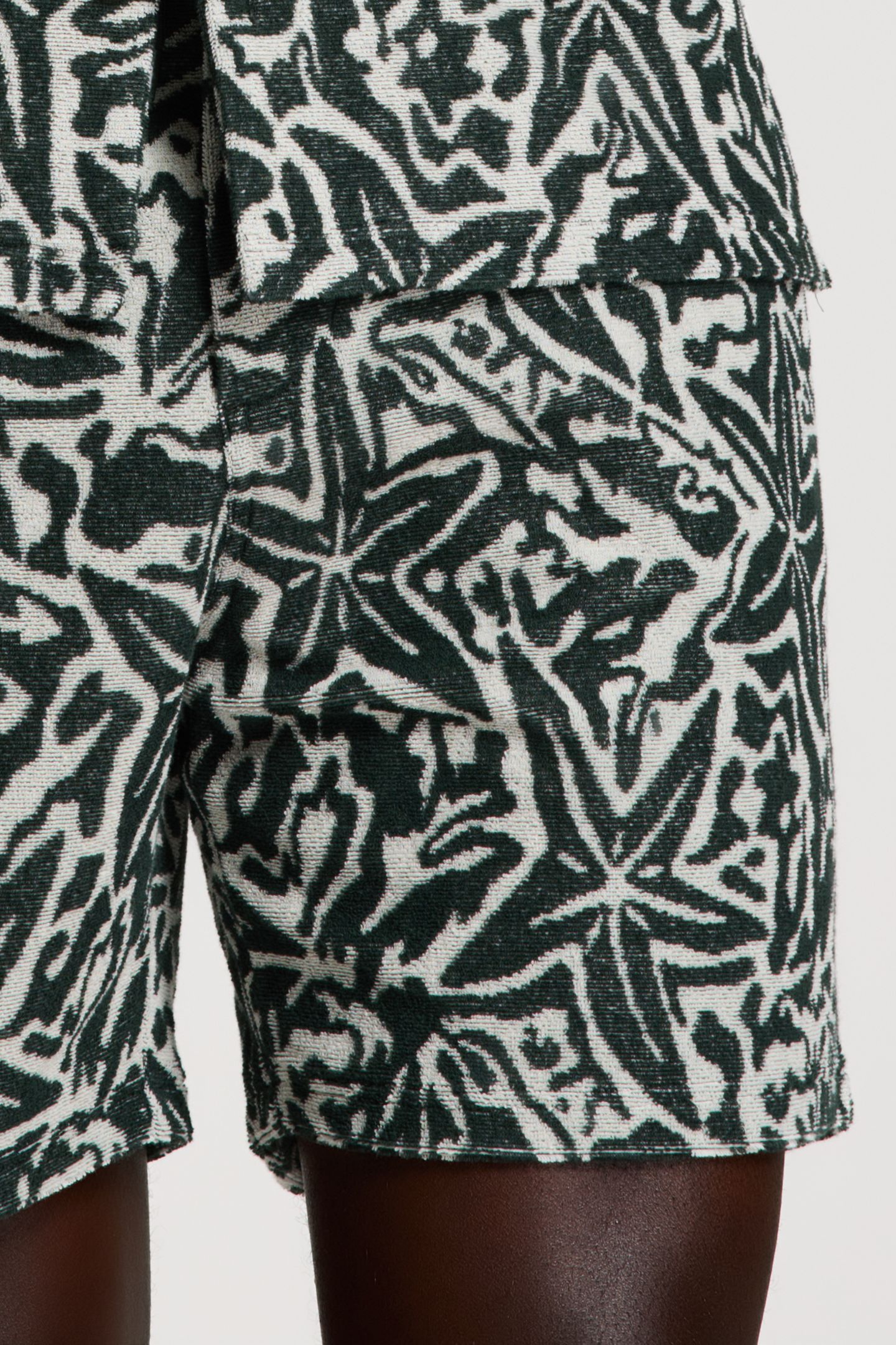 TONY TOWELING SHORTS GREEN LEAF STARFISH 9