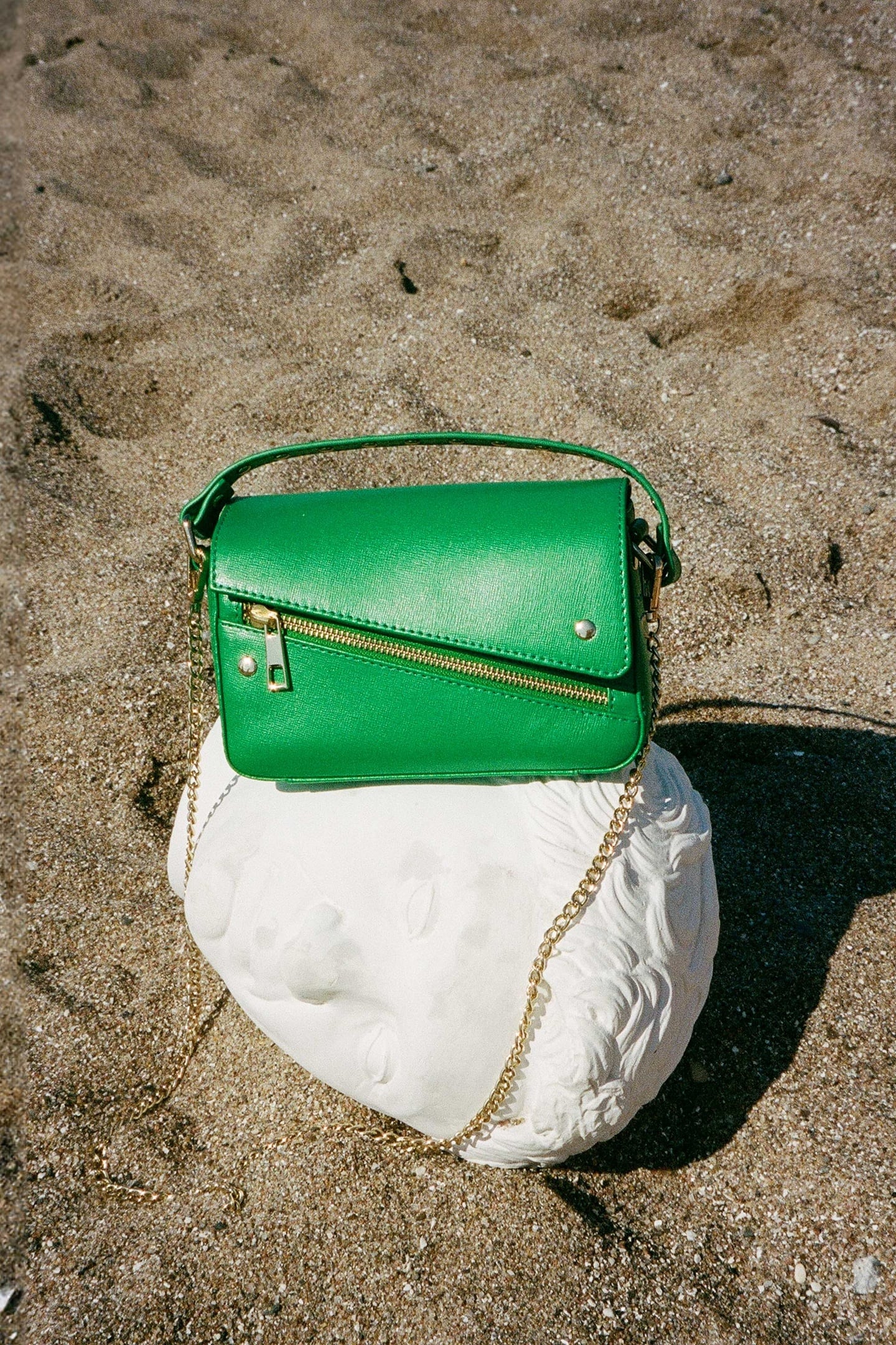 SMALL HONEY CUT FLORENCE GREEN W. GOLD 6