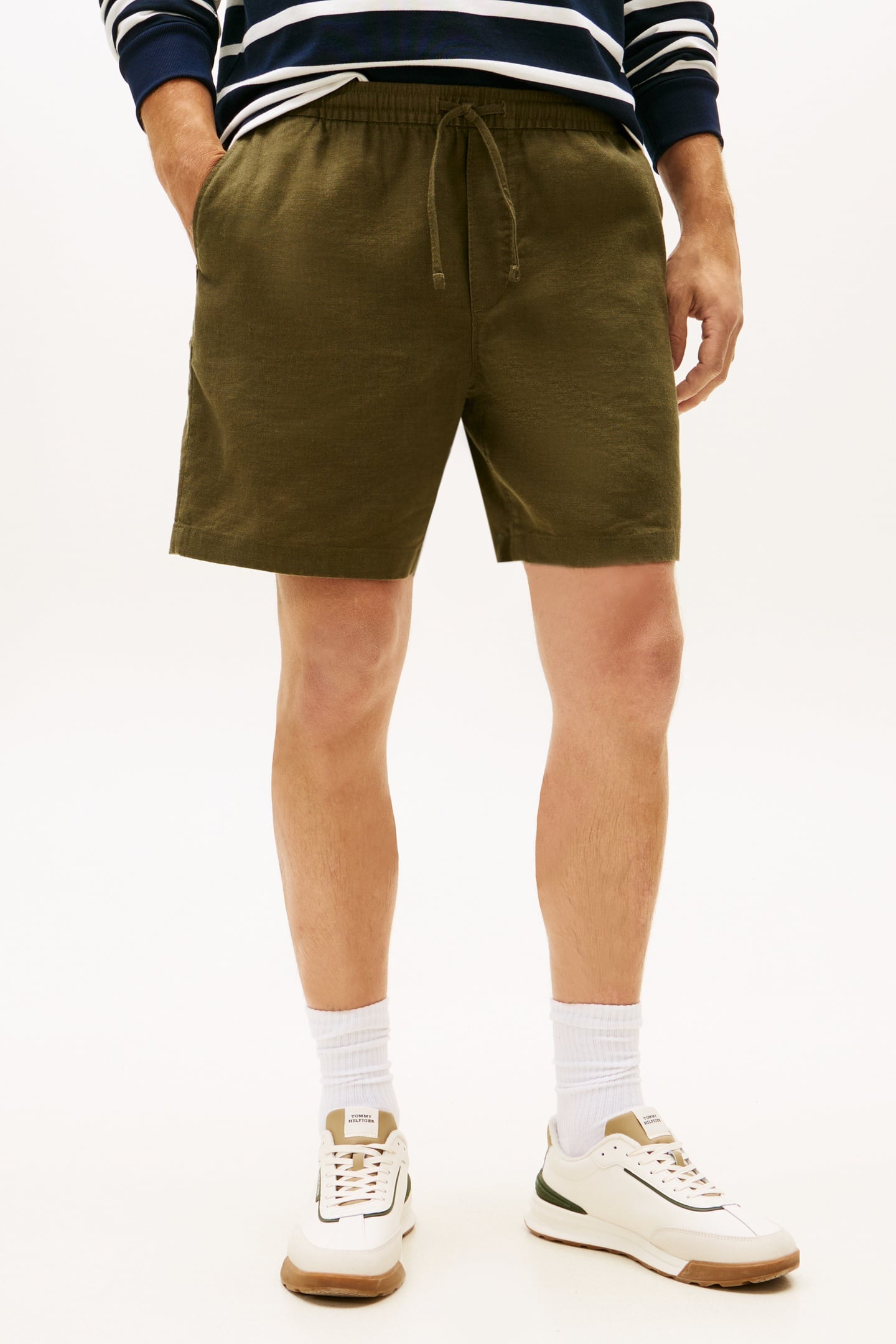 MERCER 7'' PULL ON SHORTS ARMY GREEN 1